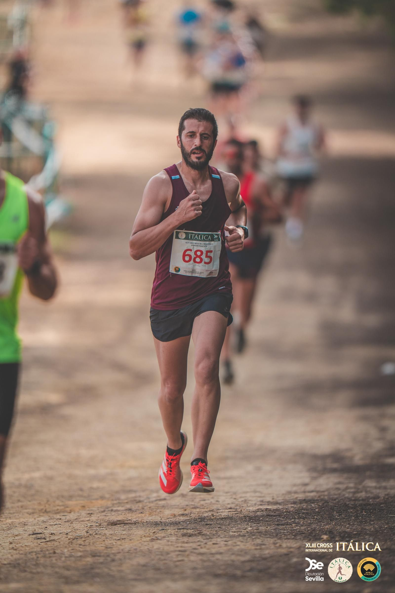 Búscate en las fotos del Cross de Itálica 2025 | 2