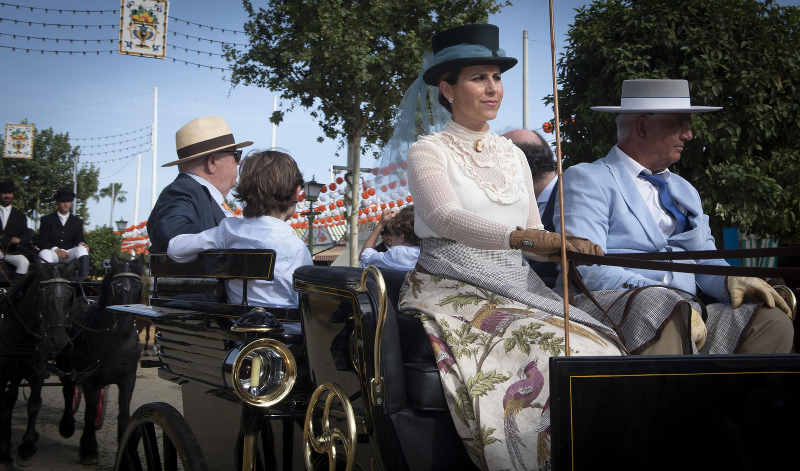 Recta final en un veraniego jueves de Feria de Abril 2023