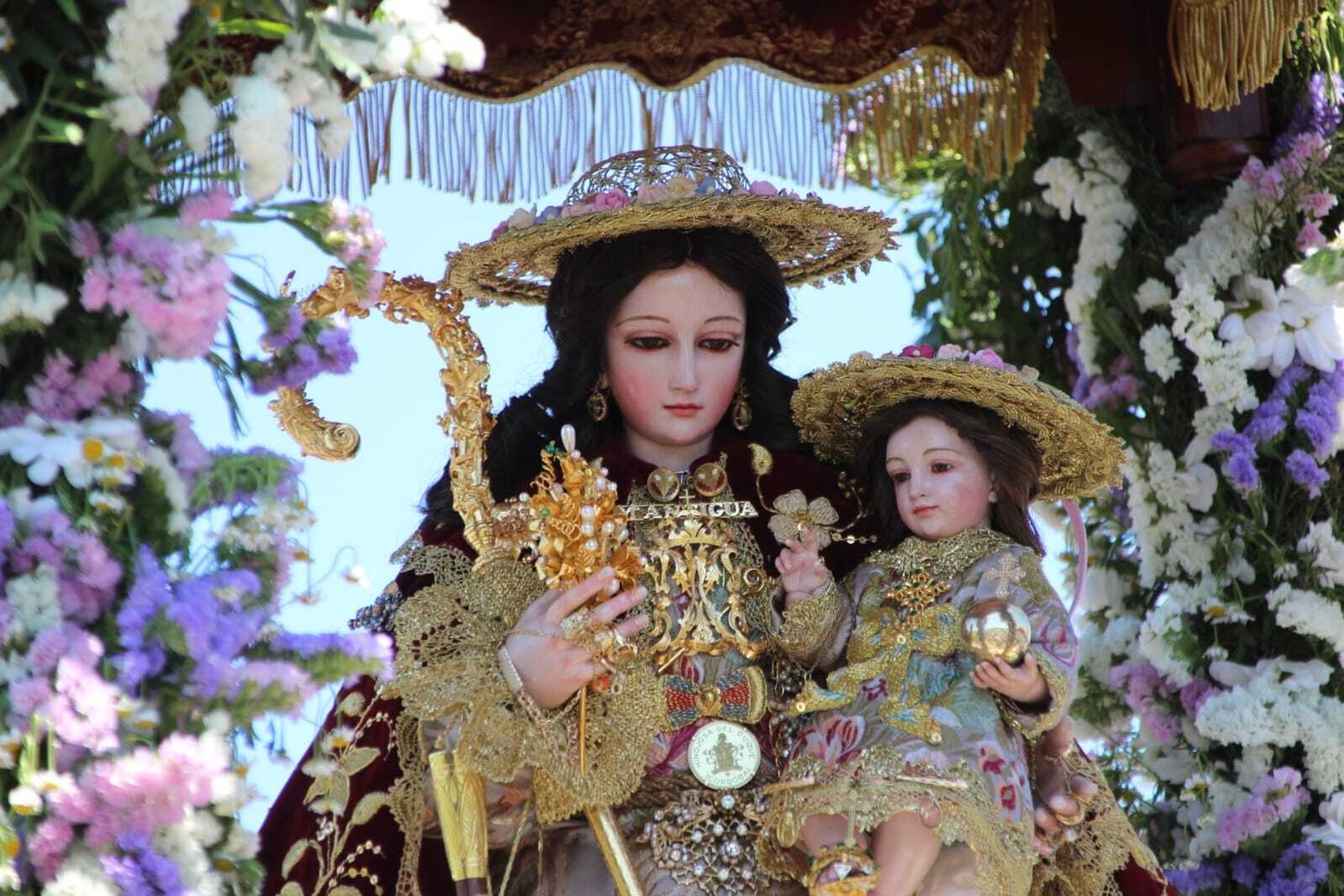 La romería de la Virgen de la Antigua de Hinojosa del Duque, en fotografías