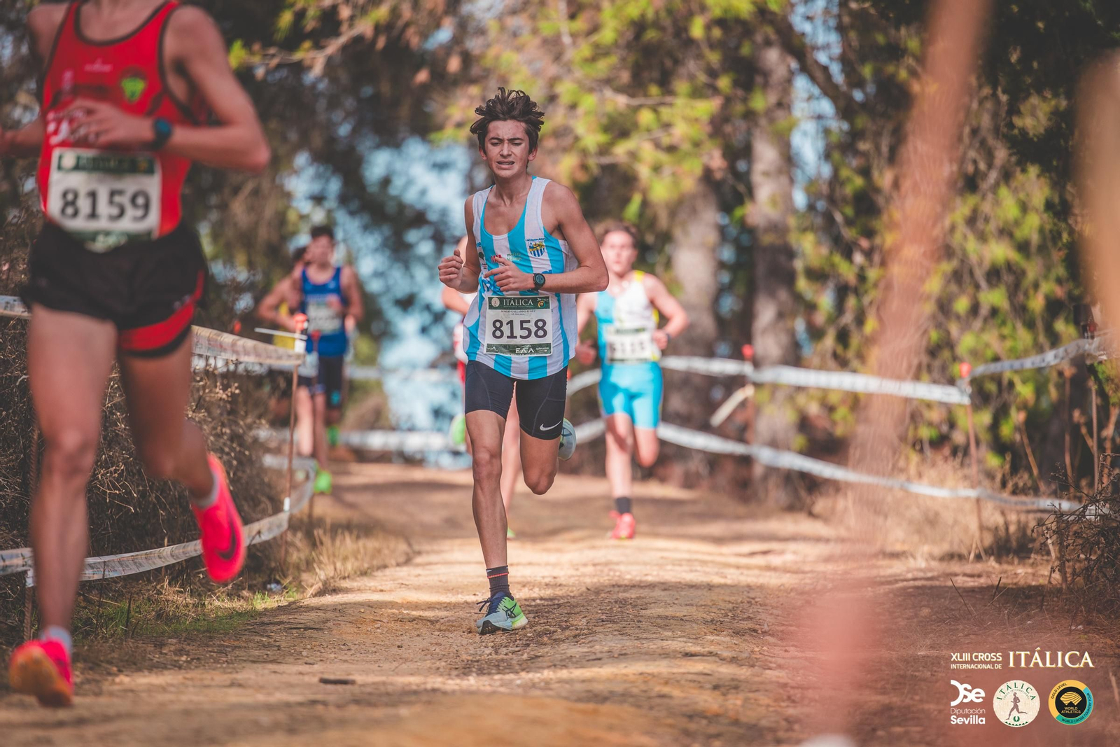 Búscate en las fotos del Cross de Itálica 2025 | 5