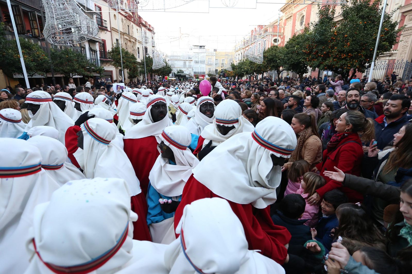 El cortejo del Heraldo, en imágenes