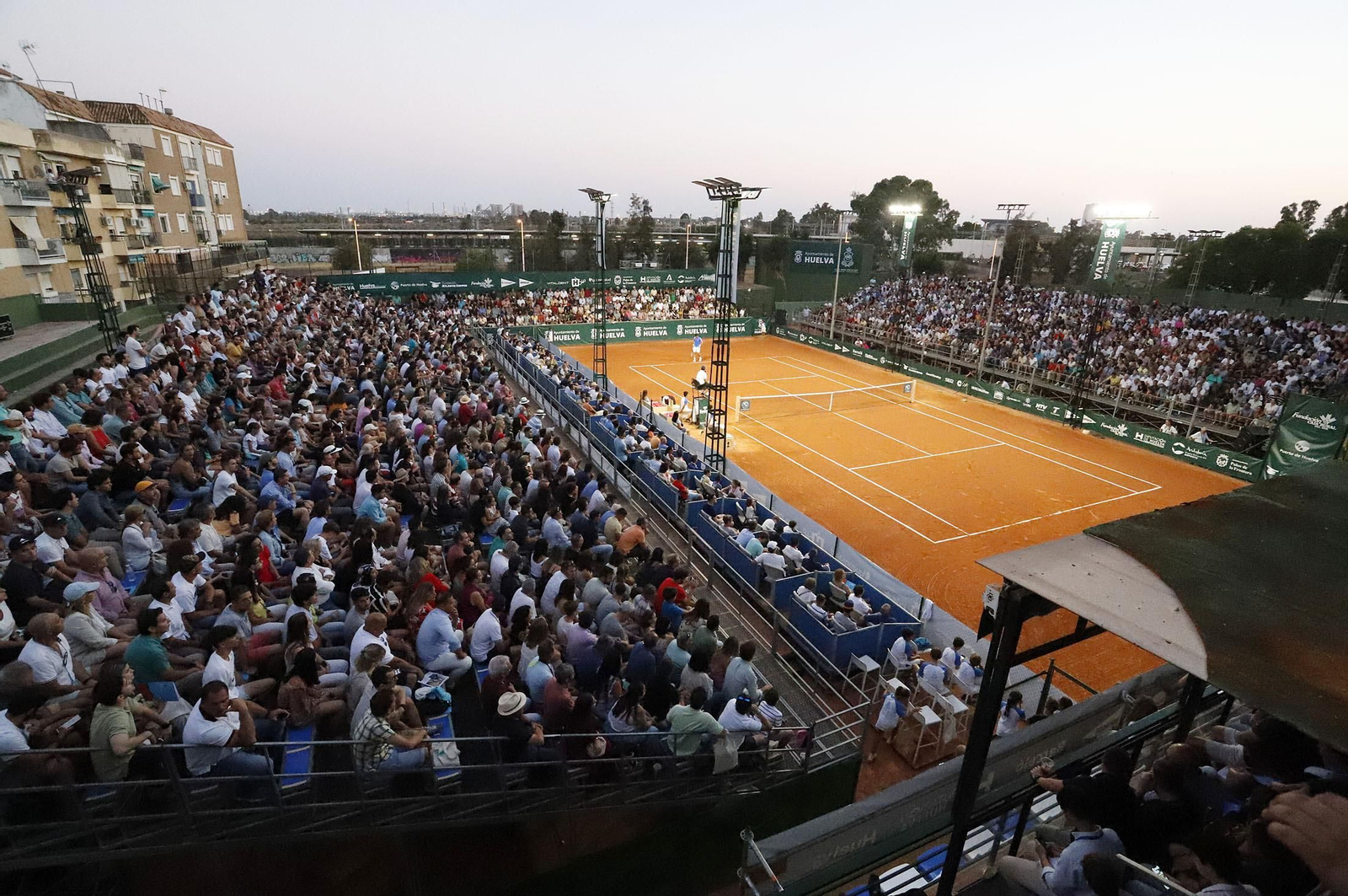 Copa del Rey de Tenis. Imágenes del gran ambiente en las semifinales