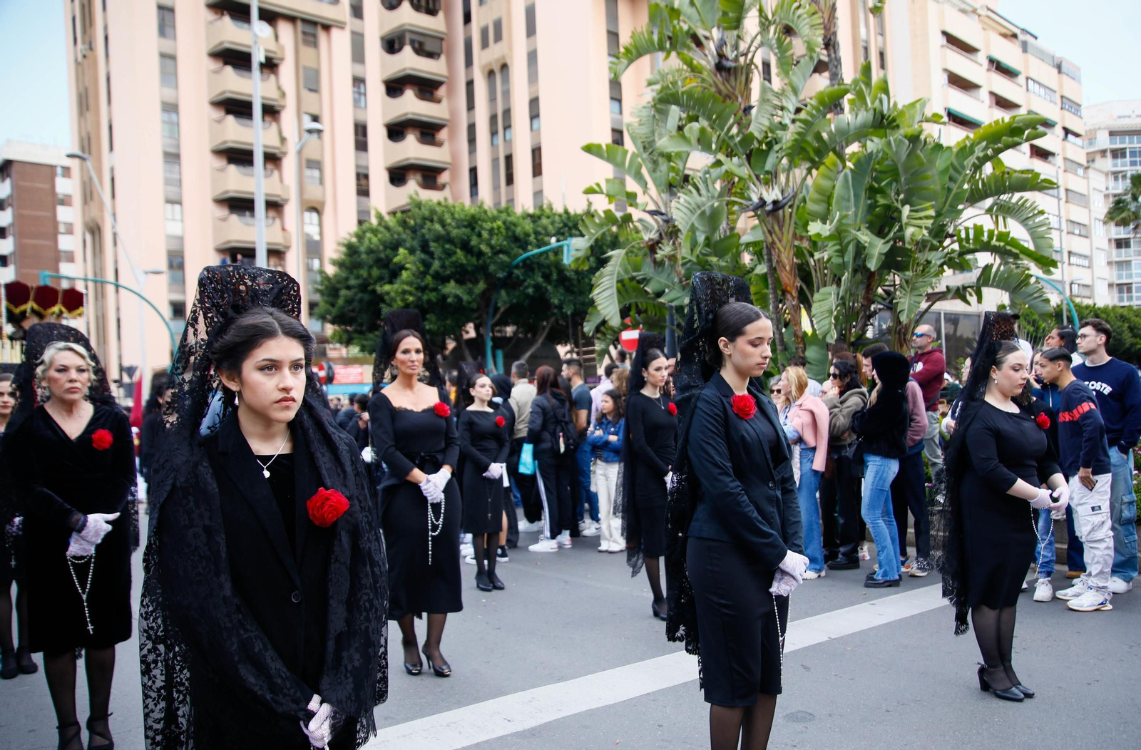 Coronación en la Semana Santa de Almería 2025