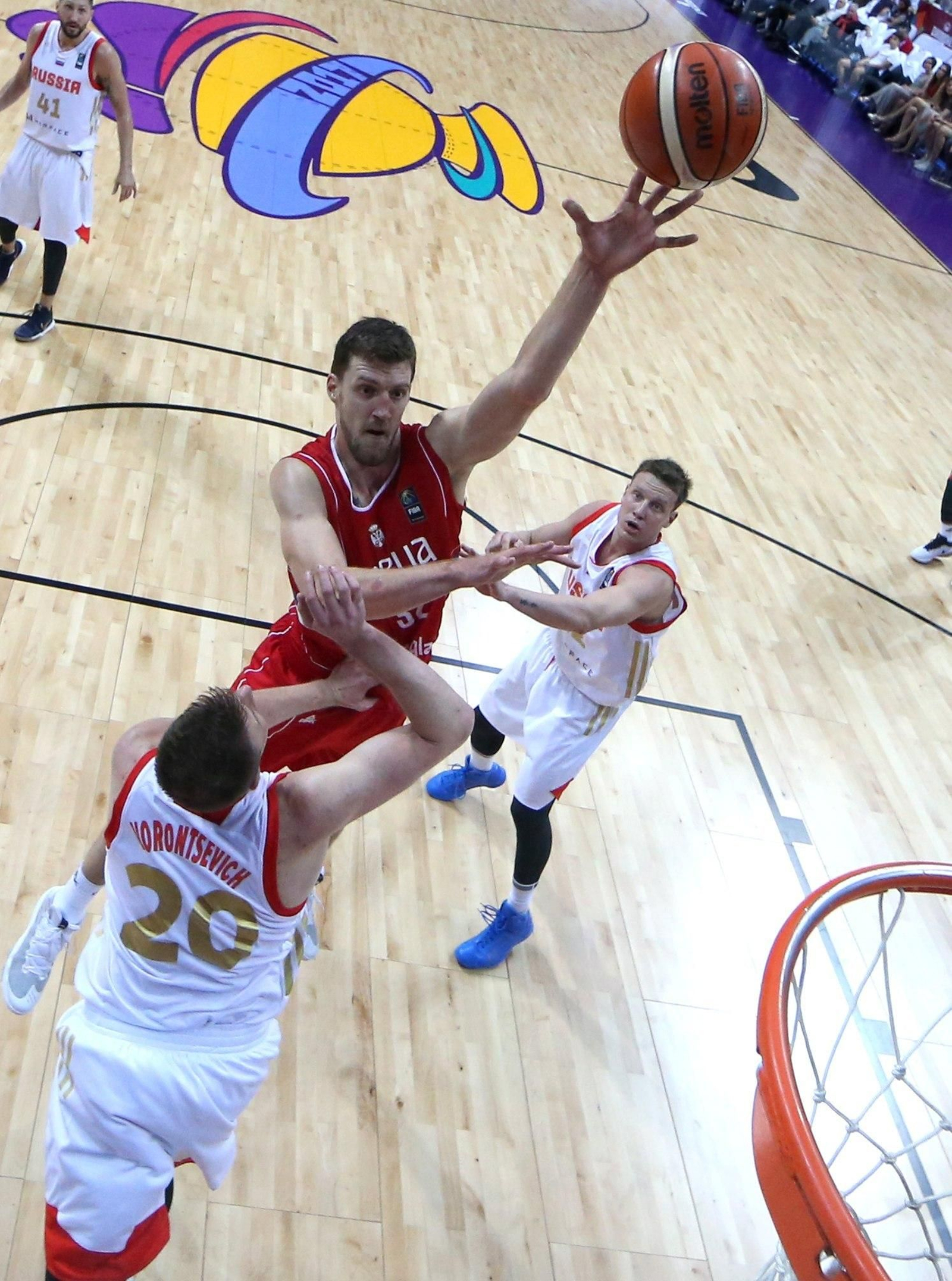 La carrera de Ognjen Kuzmic, en fotos
