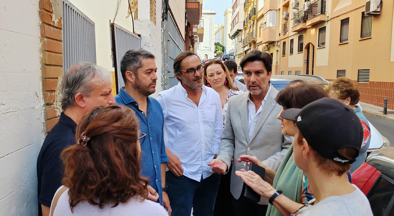 Reunión con vecinos afectados El Matadero