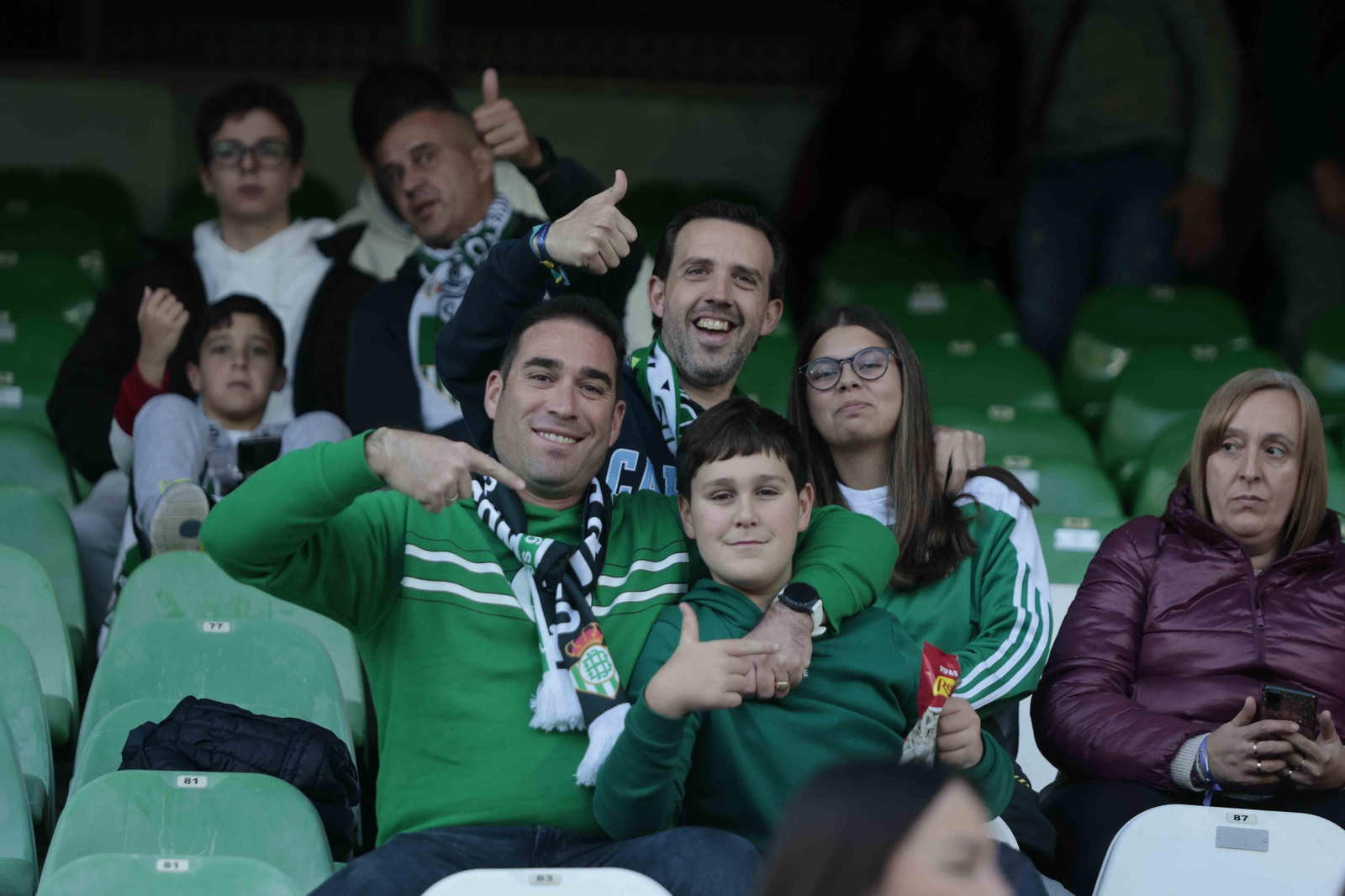 Búscate en las gradas del Villamarín