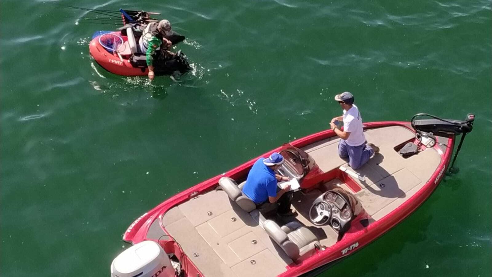 Captura de black bass en aguas de Córdoba.