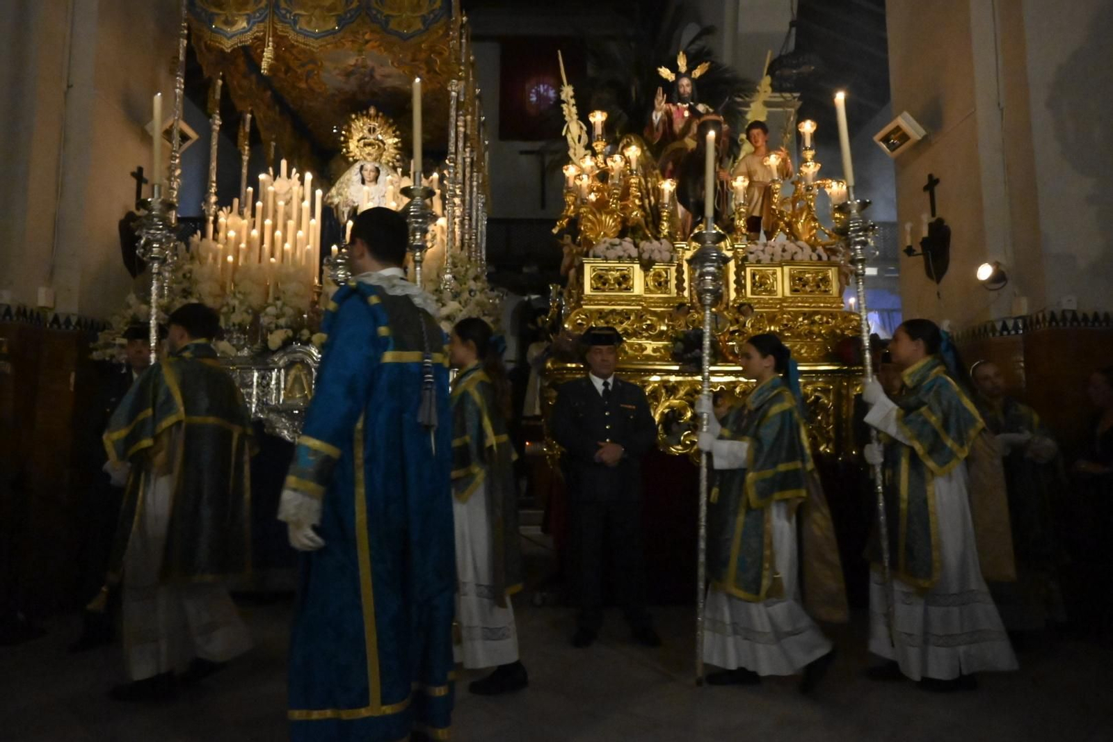 Las mejores imagenes del Domingo de Ramosen Huelva: Hermandad de la Borriquita