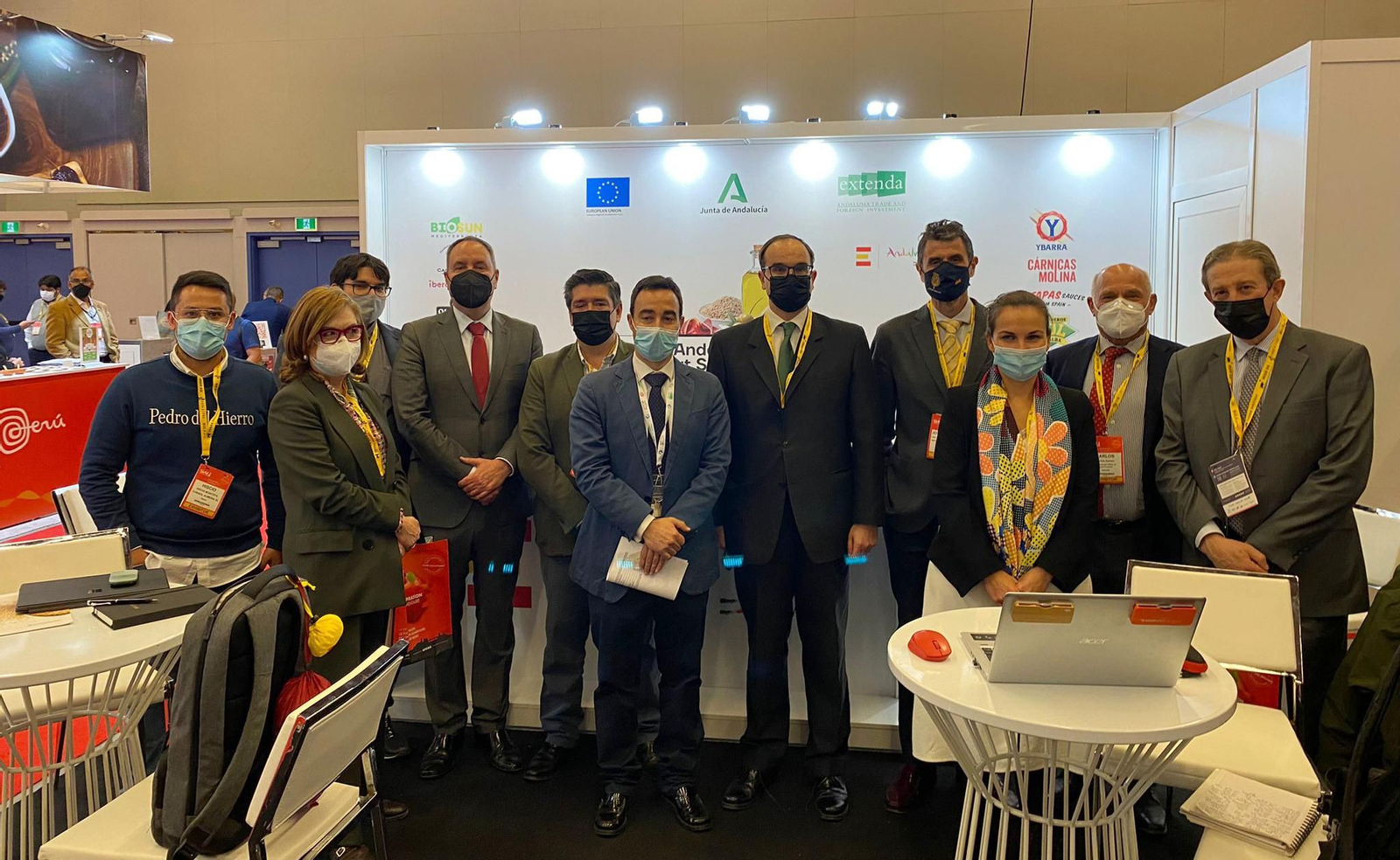 Parte de la delegación que viajó a SIAl con Extenda.