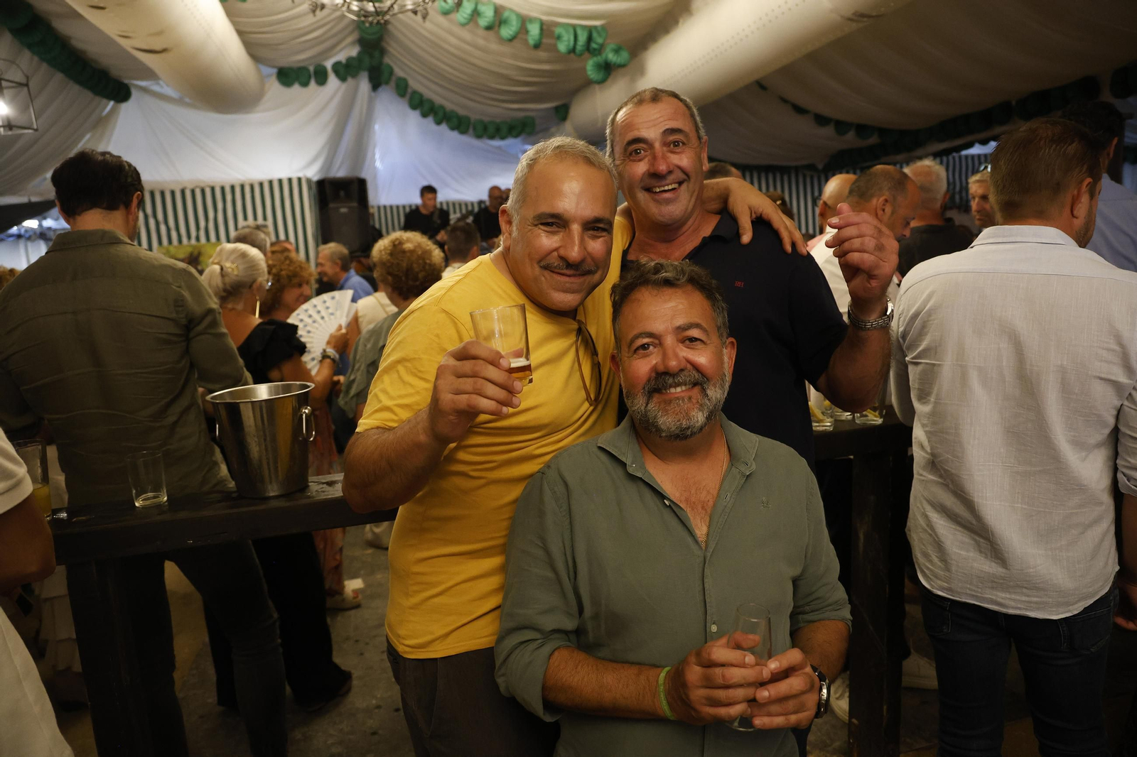 Búscate en las fotos del sábado en la Feria de Tarifa 2025