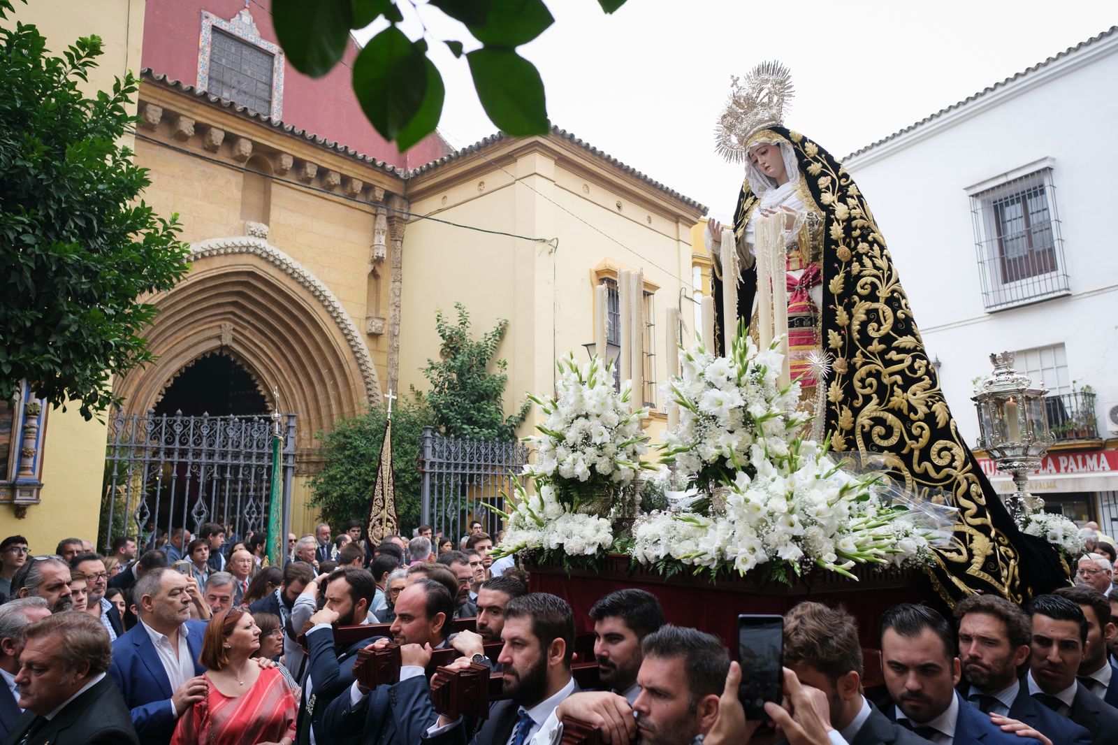 Las imágenes del rosario de la aurora de Montesión