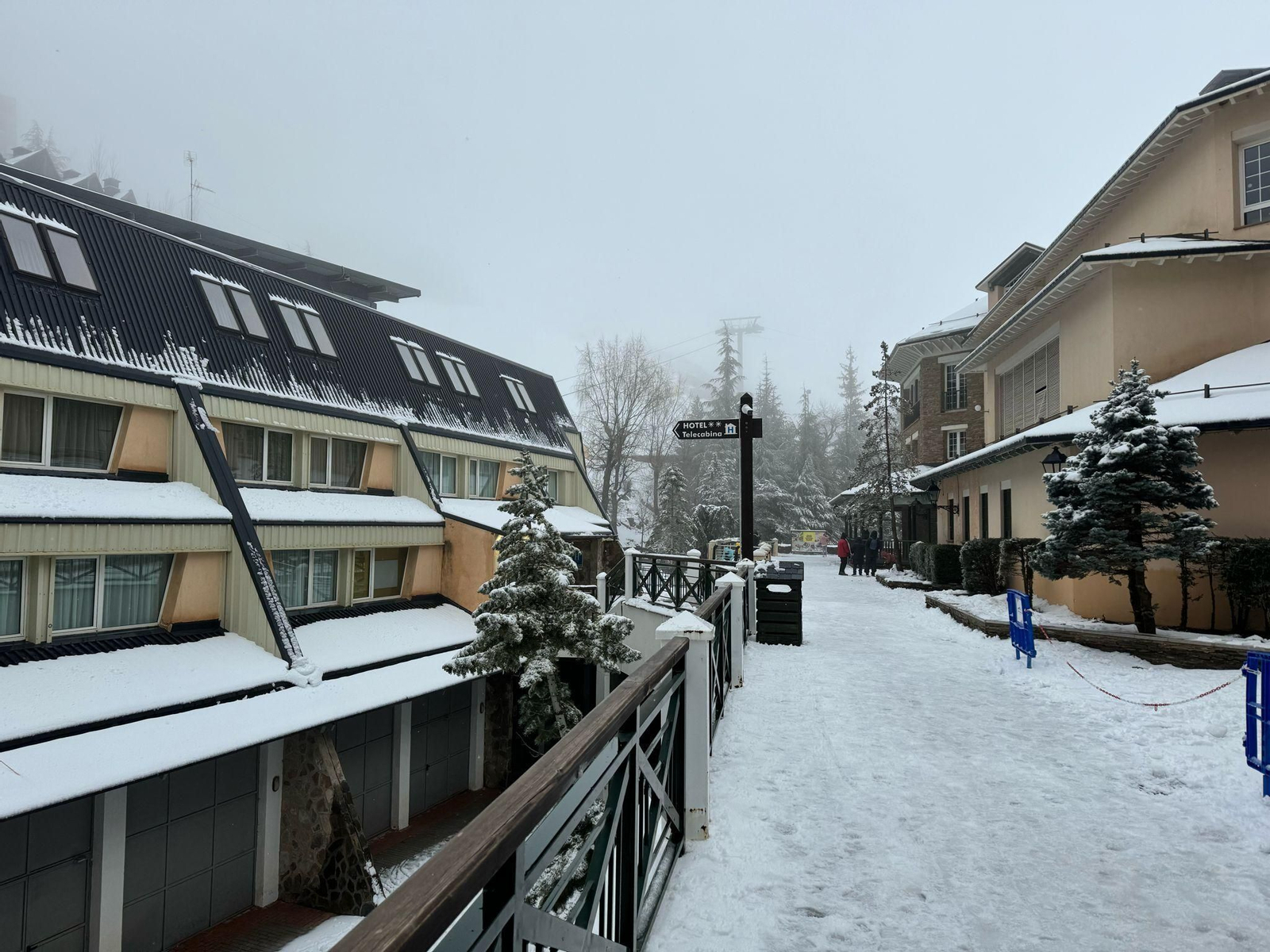 Fotos: la nieve que por fin deja blanca Sierra Nevada