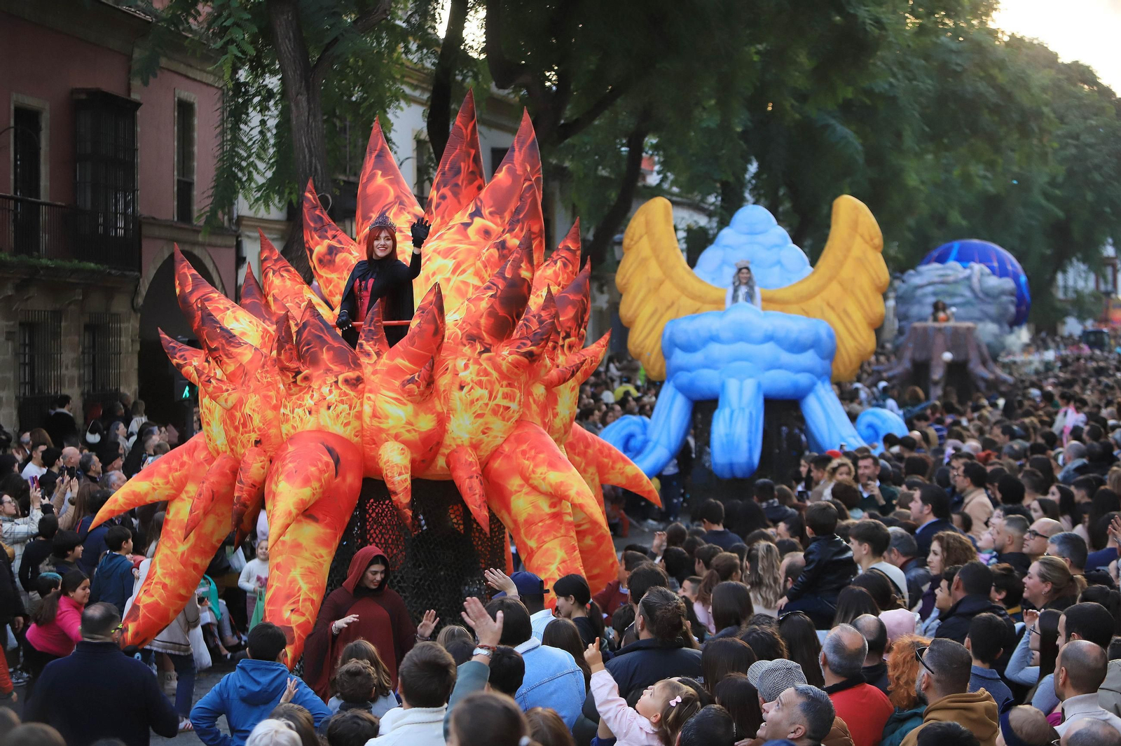 Imágenes de la Cabalgata de los Reyes Magos de Jerez 2025
