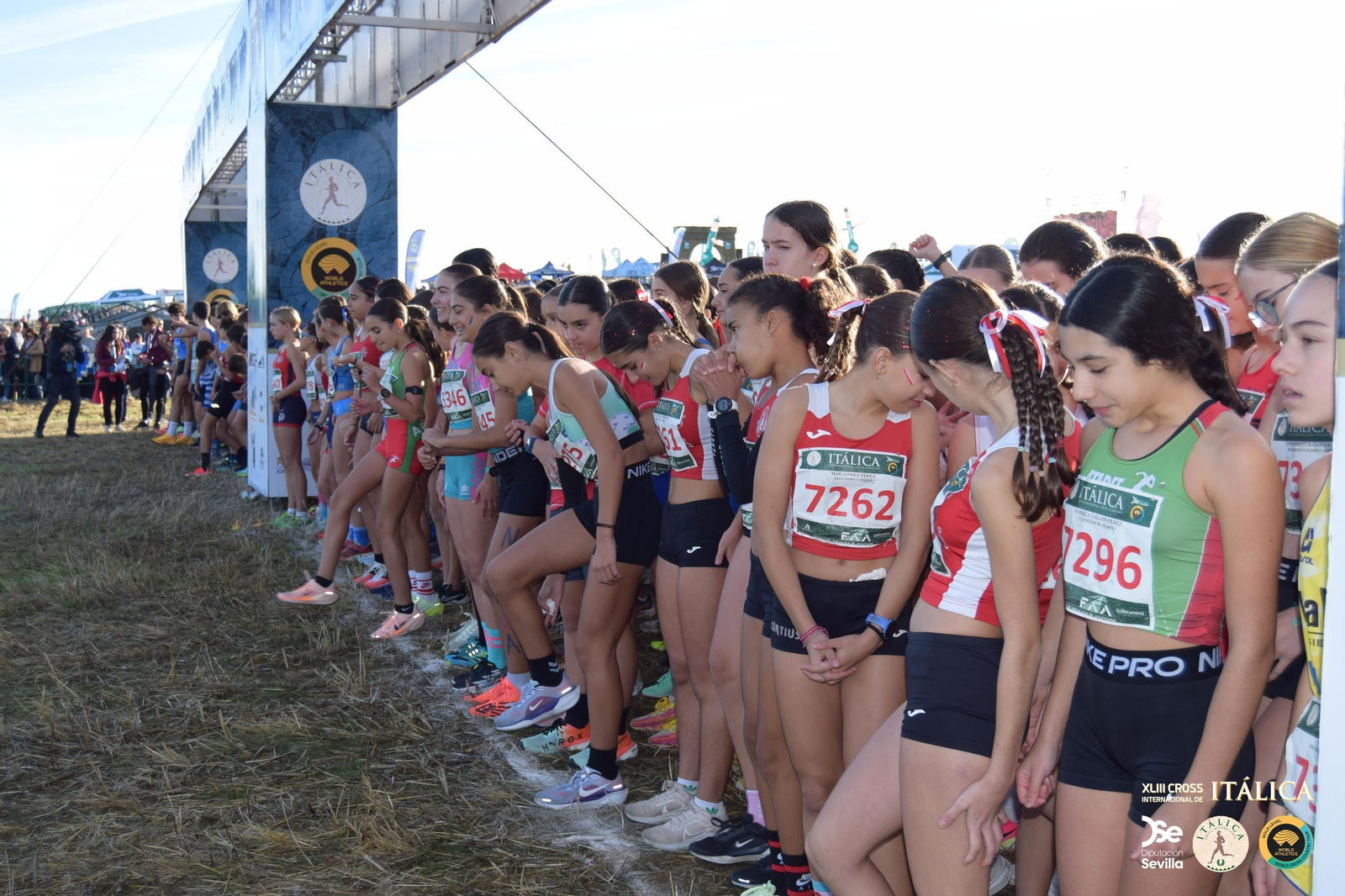 Búscate en las fotos del Cross de Itálica 2025 | 7