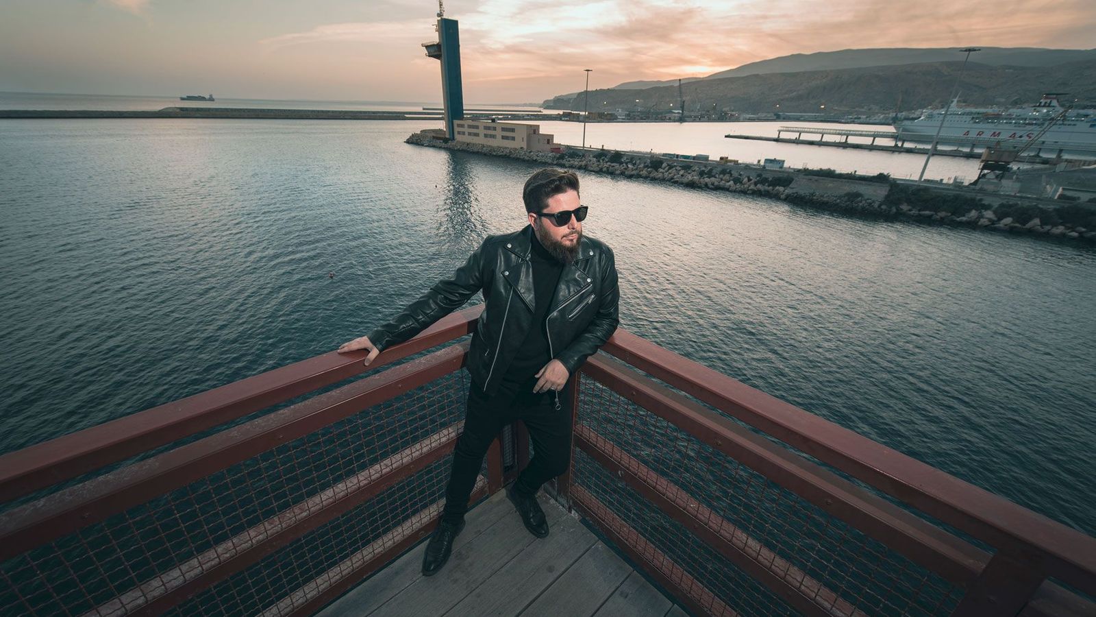 El almeriense JJ Fuentes es la gran promesa del rock español.