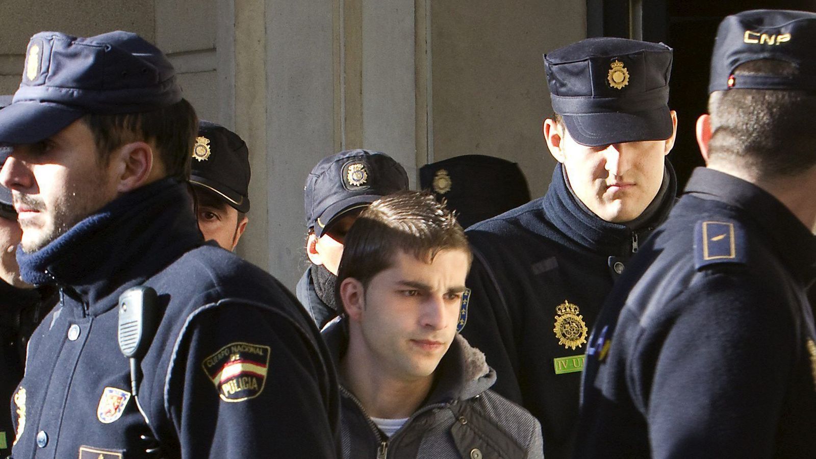 Miguel Carcaño, en uno de los traslados a los juzgados de Sevilla.