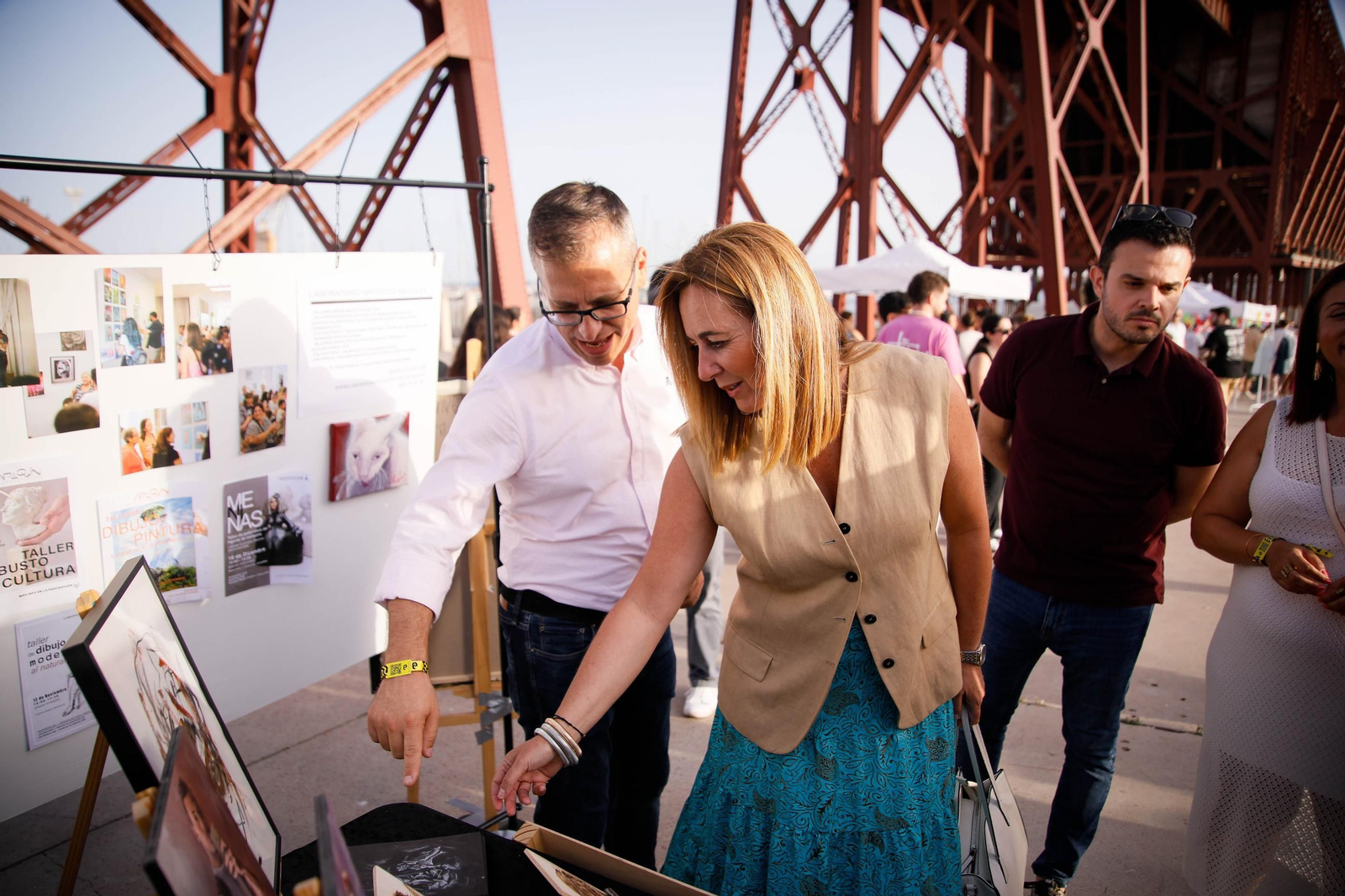 Imágenes del Festival AlmeriArt en el Parque de las Almadrabillas