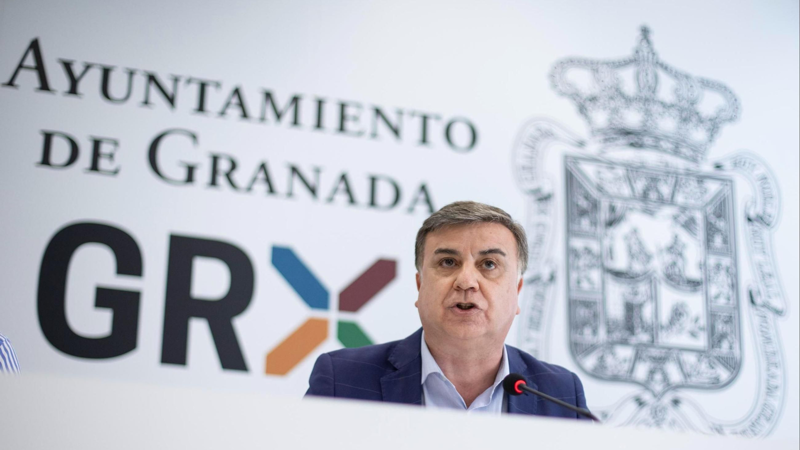Rueda de prensa de Francisco Fuentes en el Ayuntamiento de Granada | Imagen de archivo Rueda de prensa de Francisco Fuentes en el Ayuntamiento de Granada | Imagen de archivo