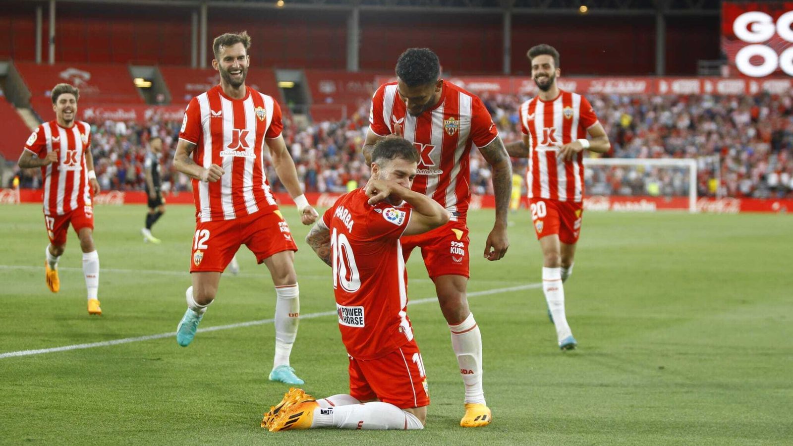 Embarba lograba el tranquilizador 2-0 tras el descanso