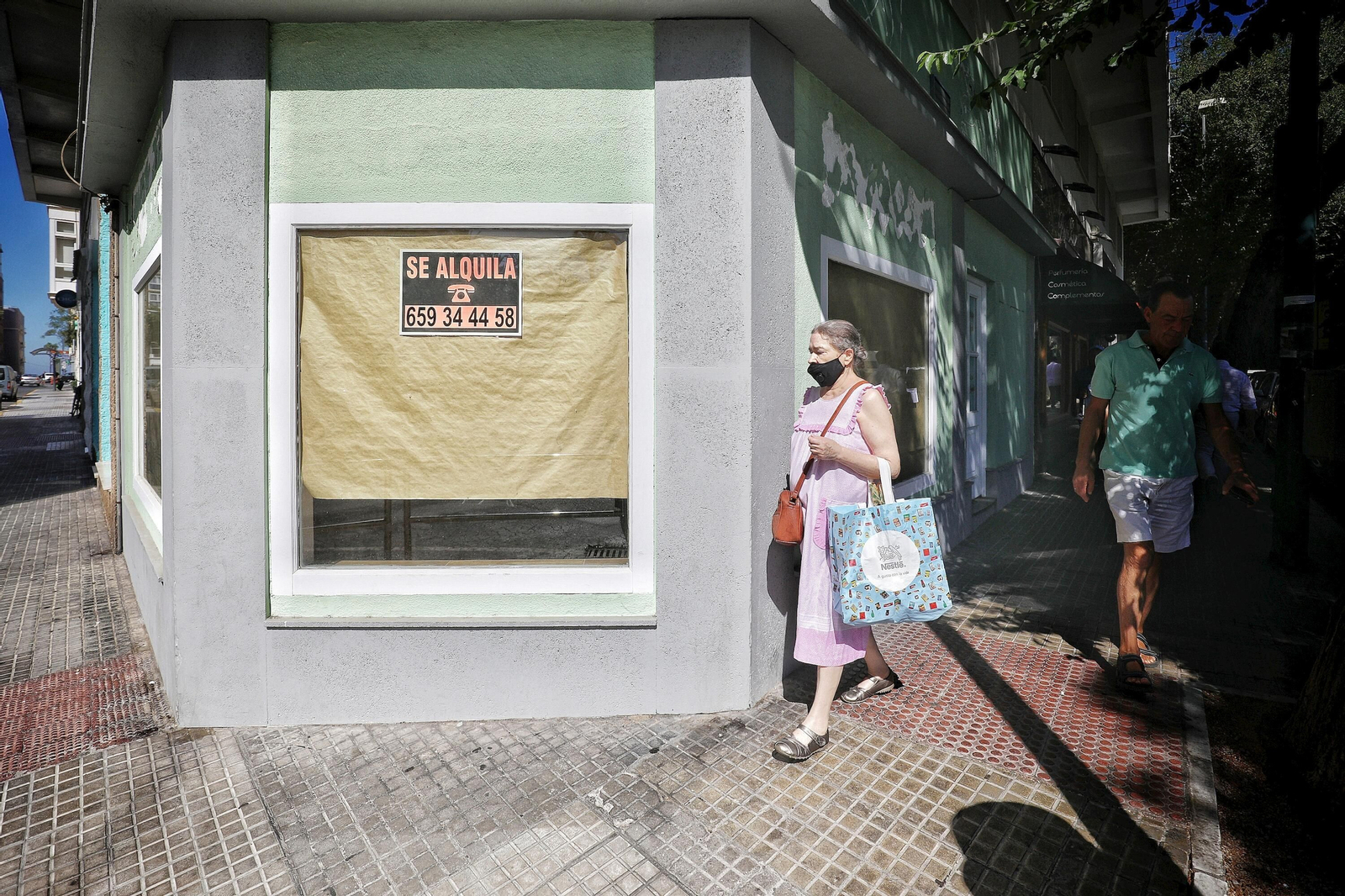 Los vecinos de San Severiano le plantan cara al Ayuntamiento de Cádiz