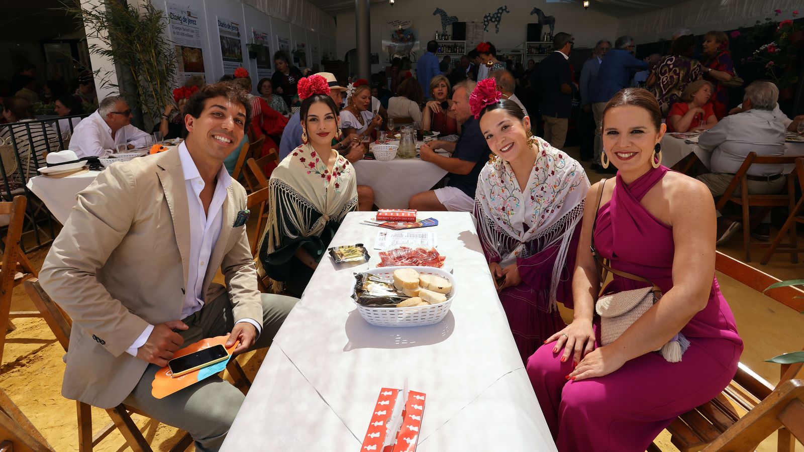 Búscate en las fotos del miércoles en la Feria de Jerez 2024