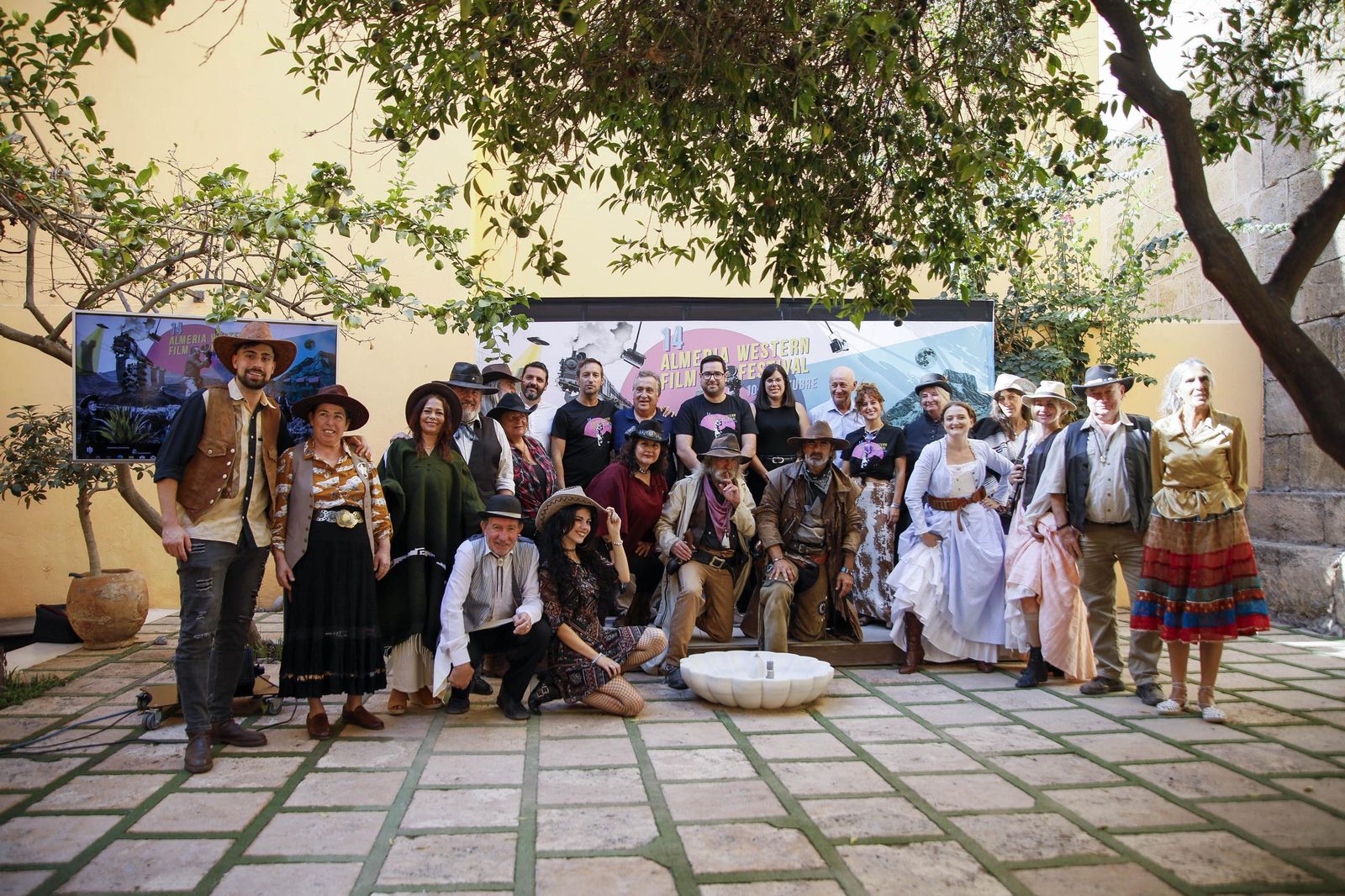 Las imágenes de la presentación de la XIV edición del Almería Western Film Festival