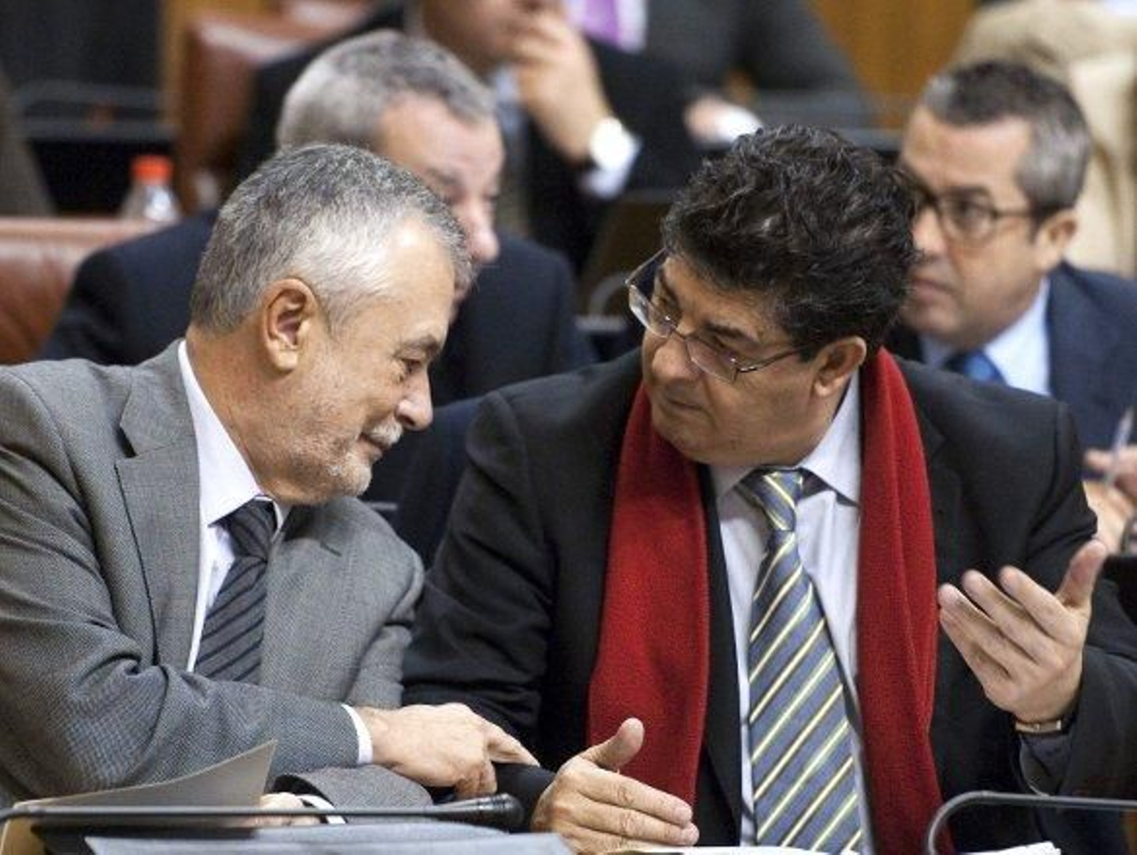 Valderas ve "buen feeling" en el Gobierno andaluz y aprecia "un cambio" en el discurso de Griñán