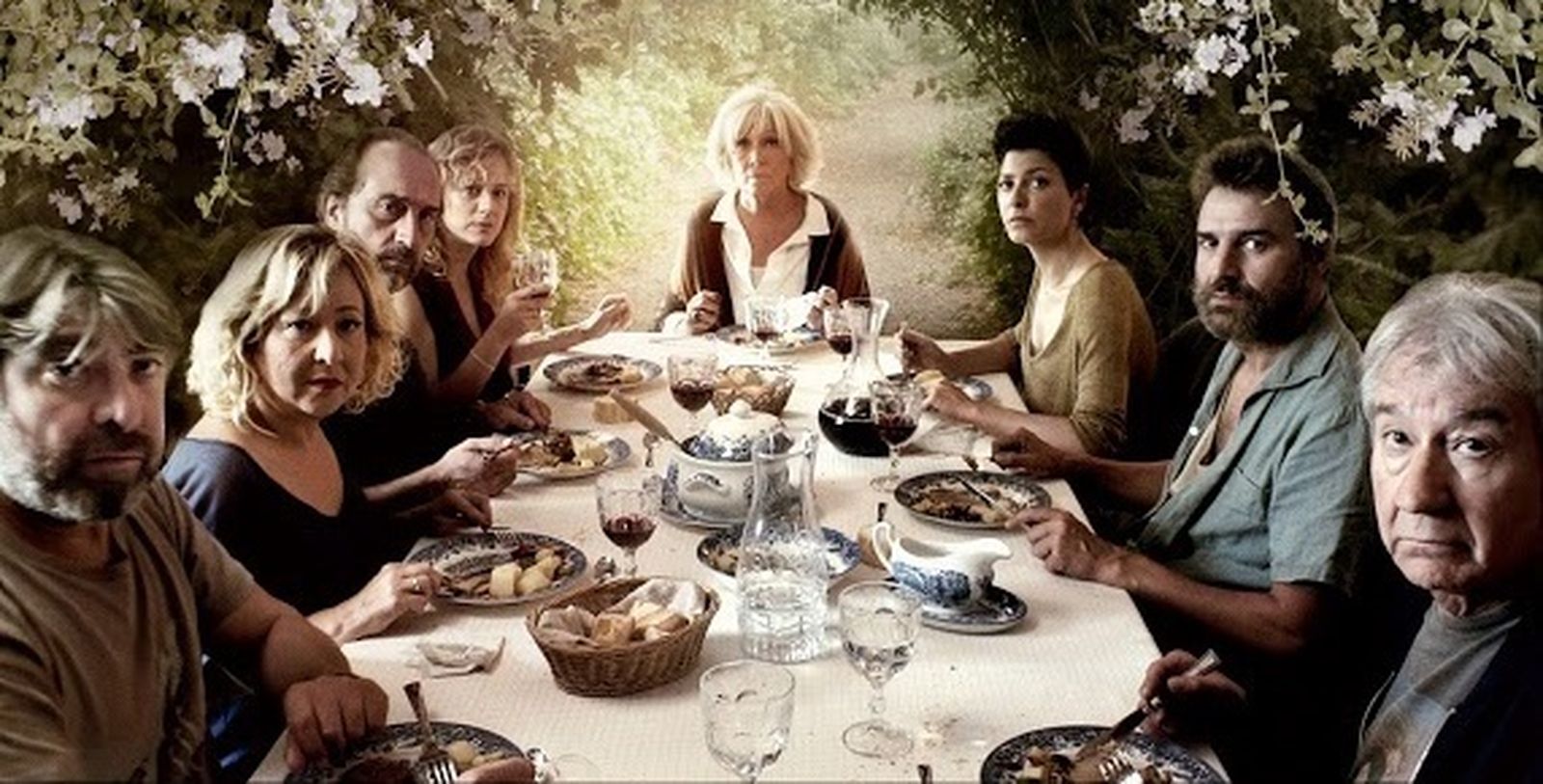 Del arco pasa al cine