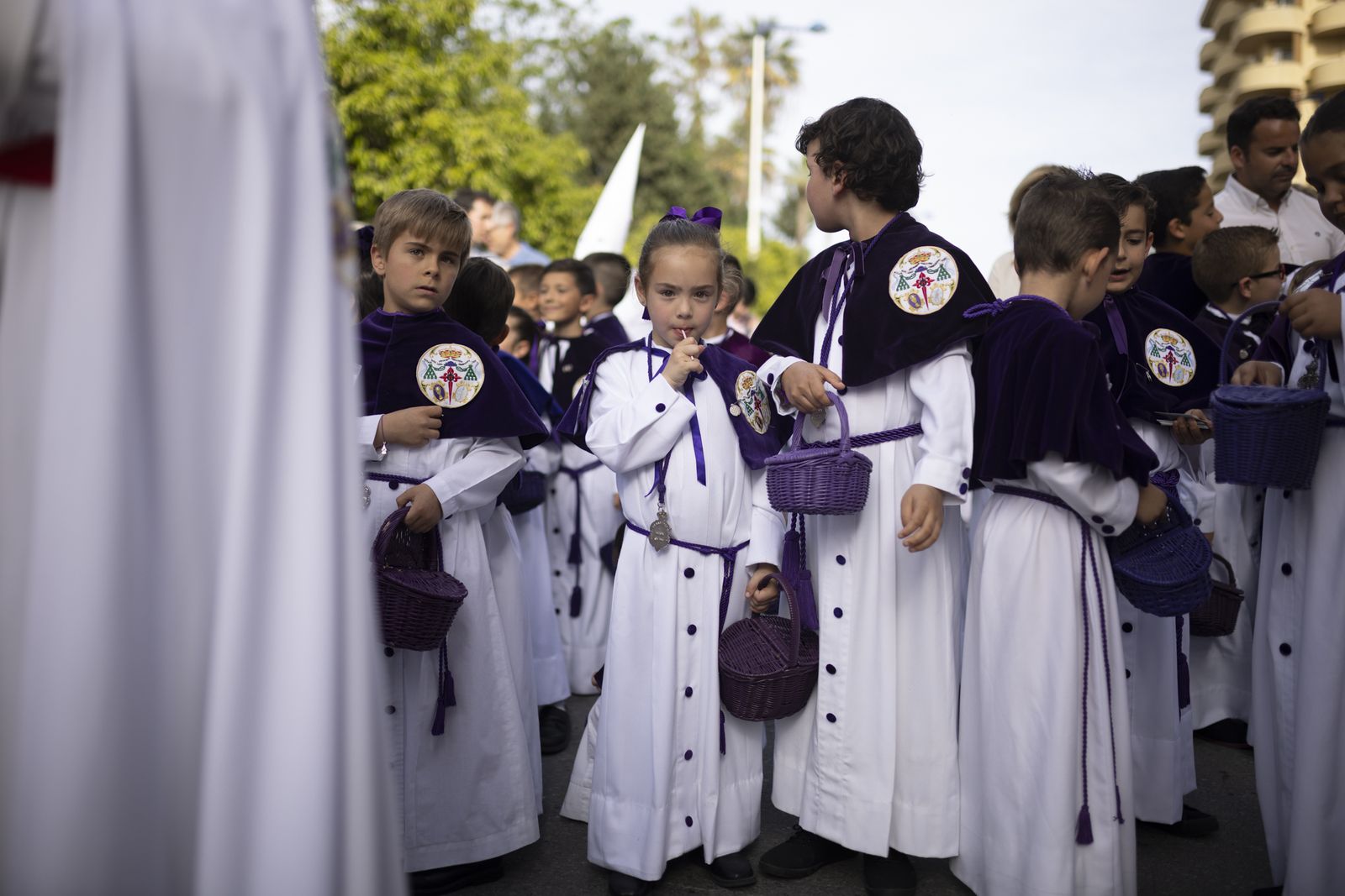 Lunes Santo: Tres Caídas en Huelva, en imágenes