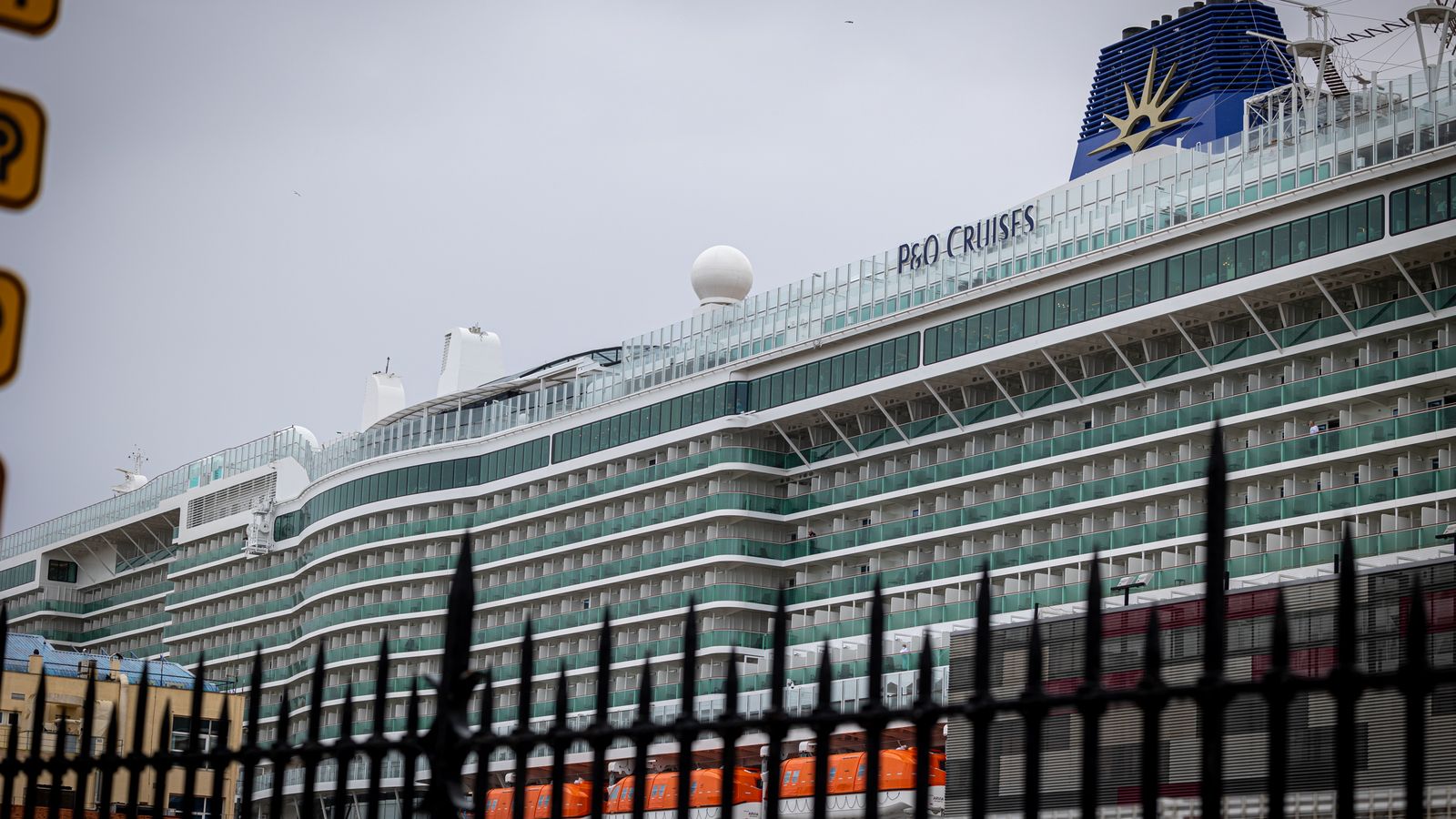 El buque Arvia es uno de los cruceros más lujosos de la naviera P&O