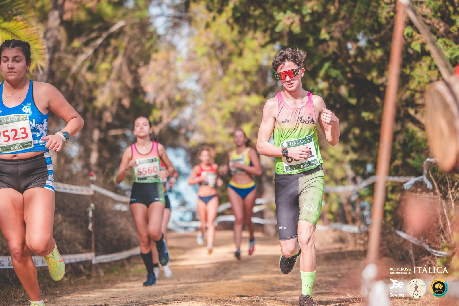 Búscate en las fotos del Cross de Itálica 2025 | 5