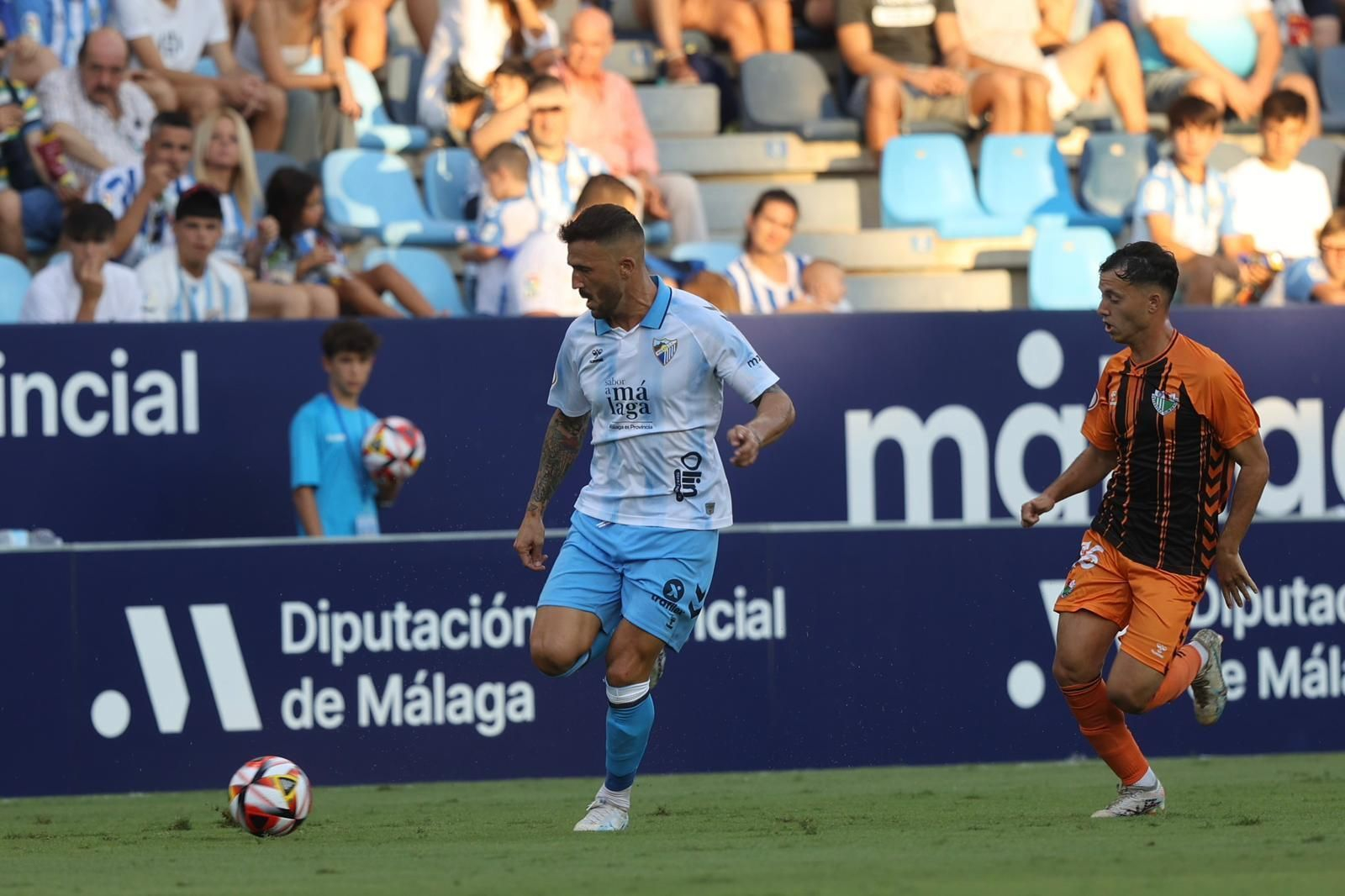 El Trofeo Costa del Sol, entre Málaga CF y Antequera, en imágenes
