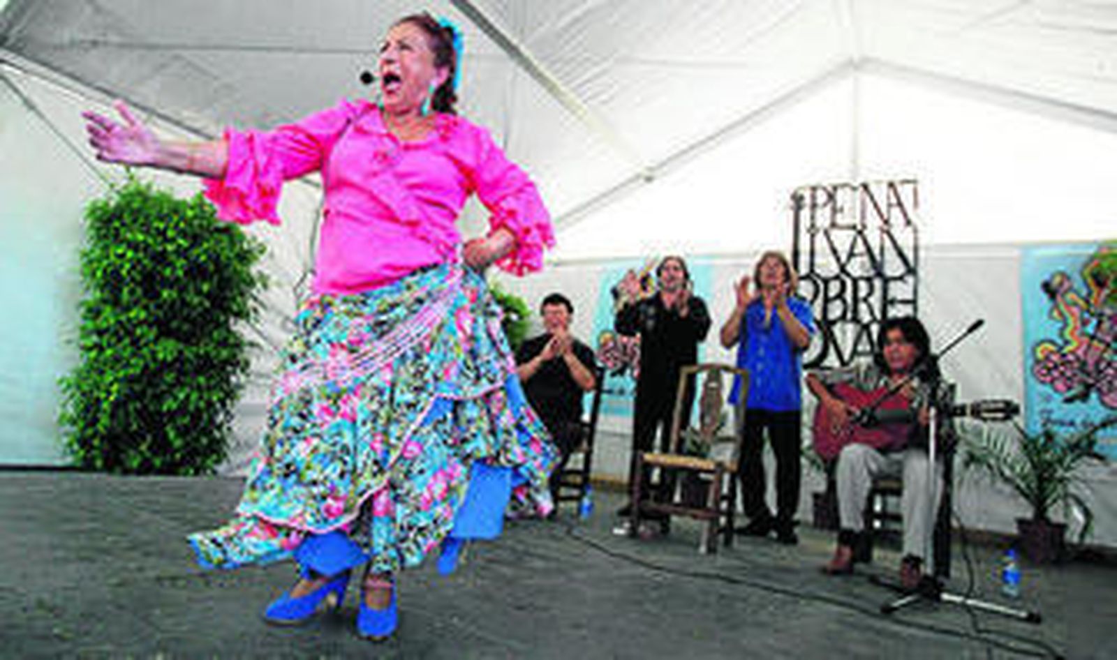 Una de las actuaciones de la pasada Feria en la Peña de Juan Breva.