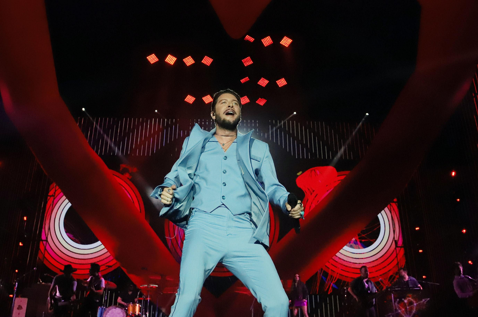 Las mejores imágenes de Manuel Carrasco en su concierto en Huelva