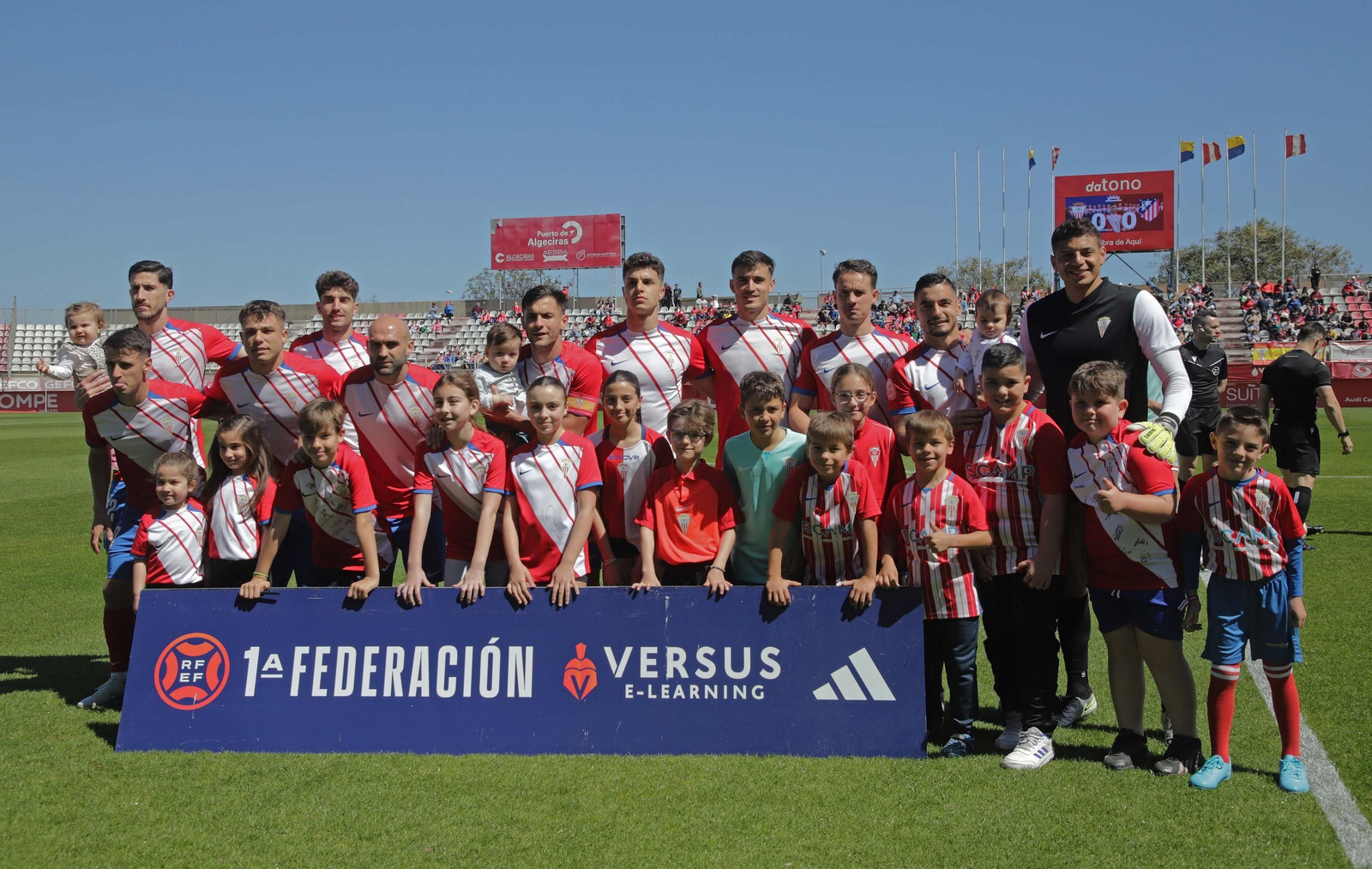 Las mejores fotos del Algeciras CF - Atlético de Madrid B de Primera Federación