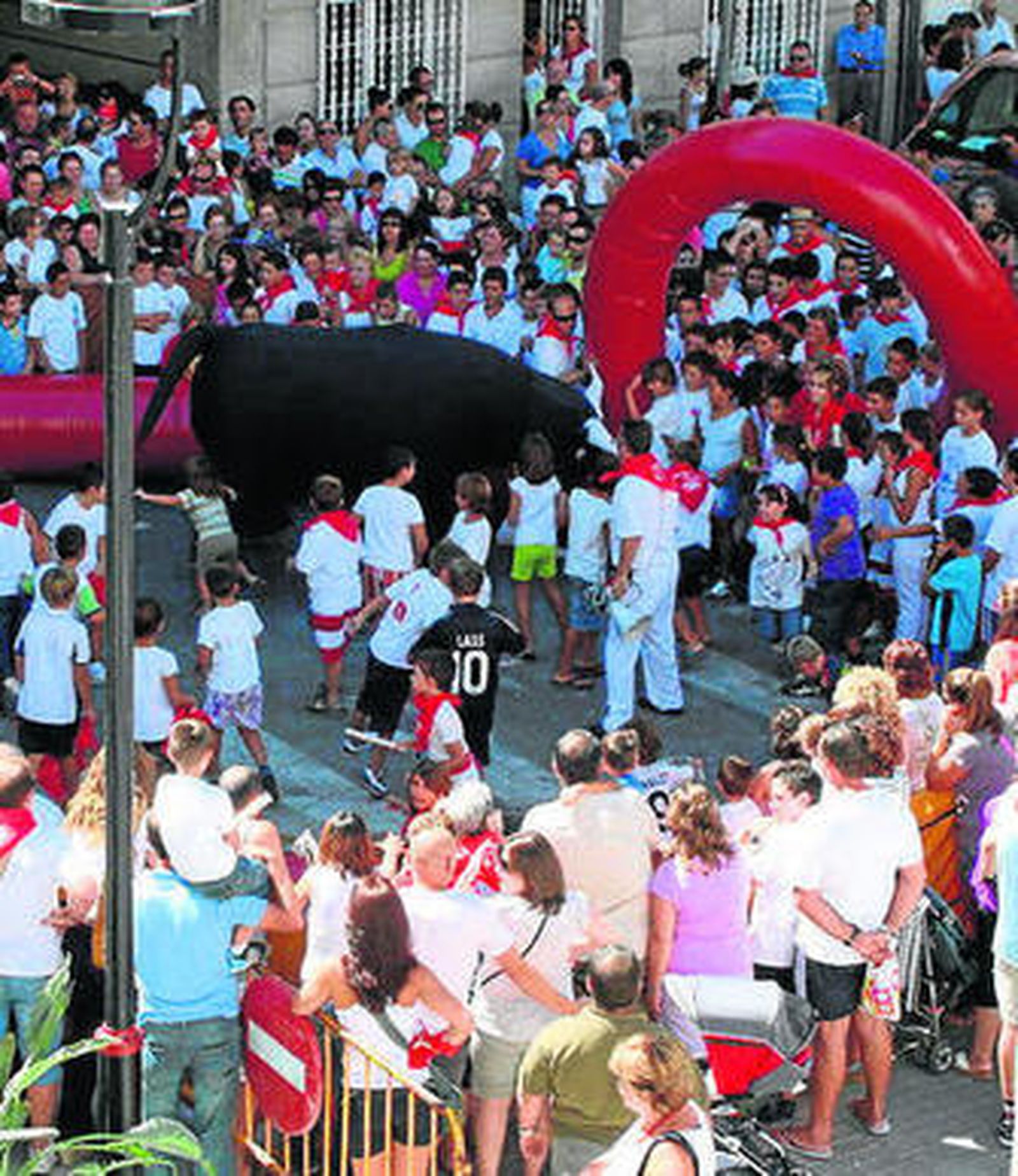 El encierro contó con una gran participación.