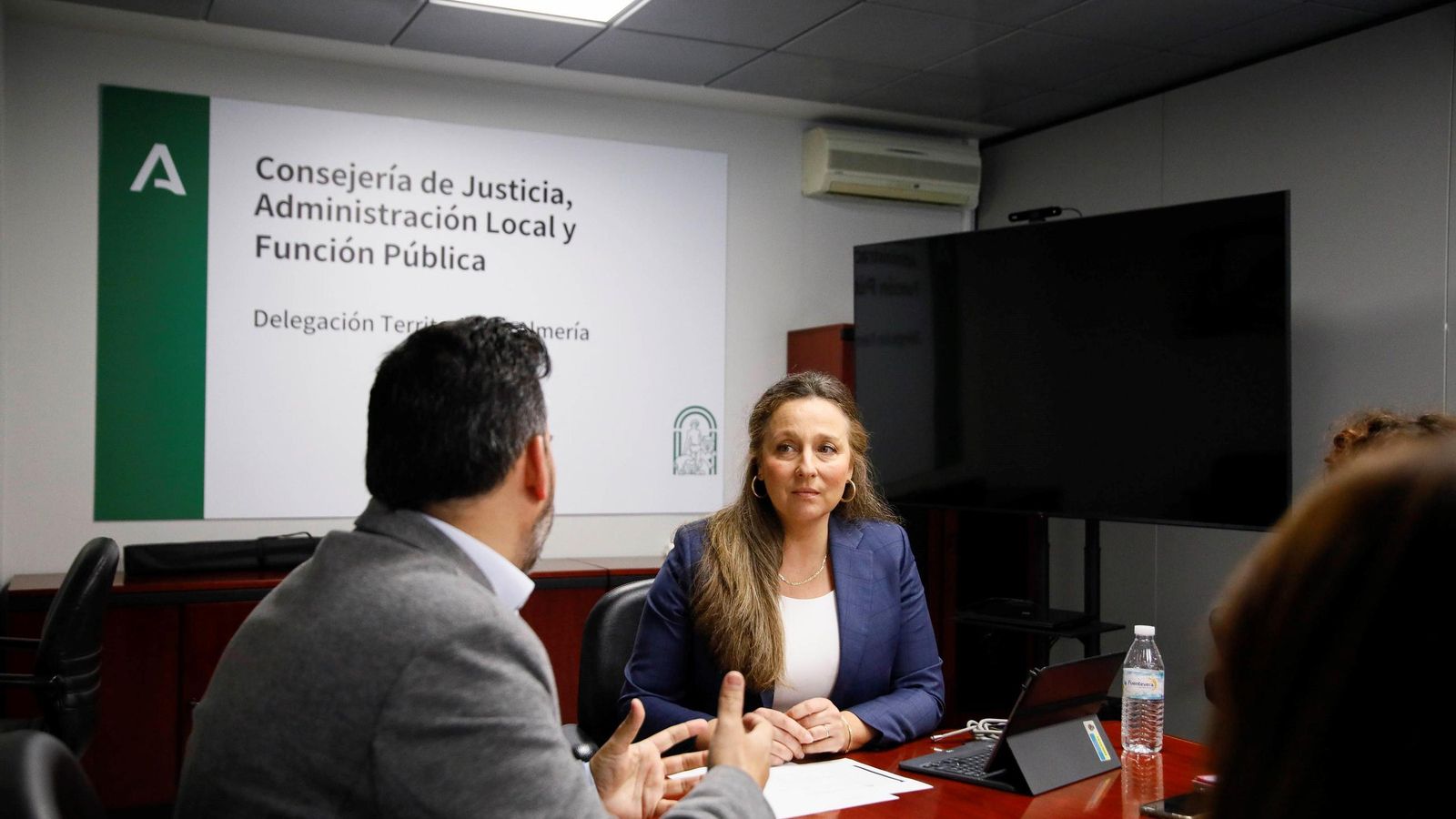 La delegada territorial de Justicia, Administración Local y Función Pública, Rebeca Gómez