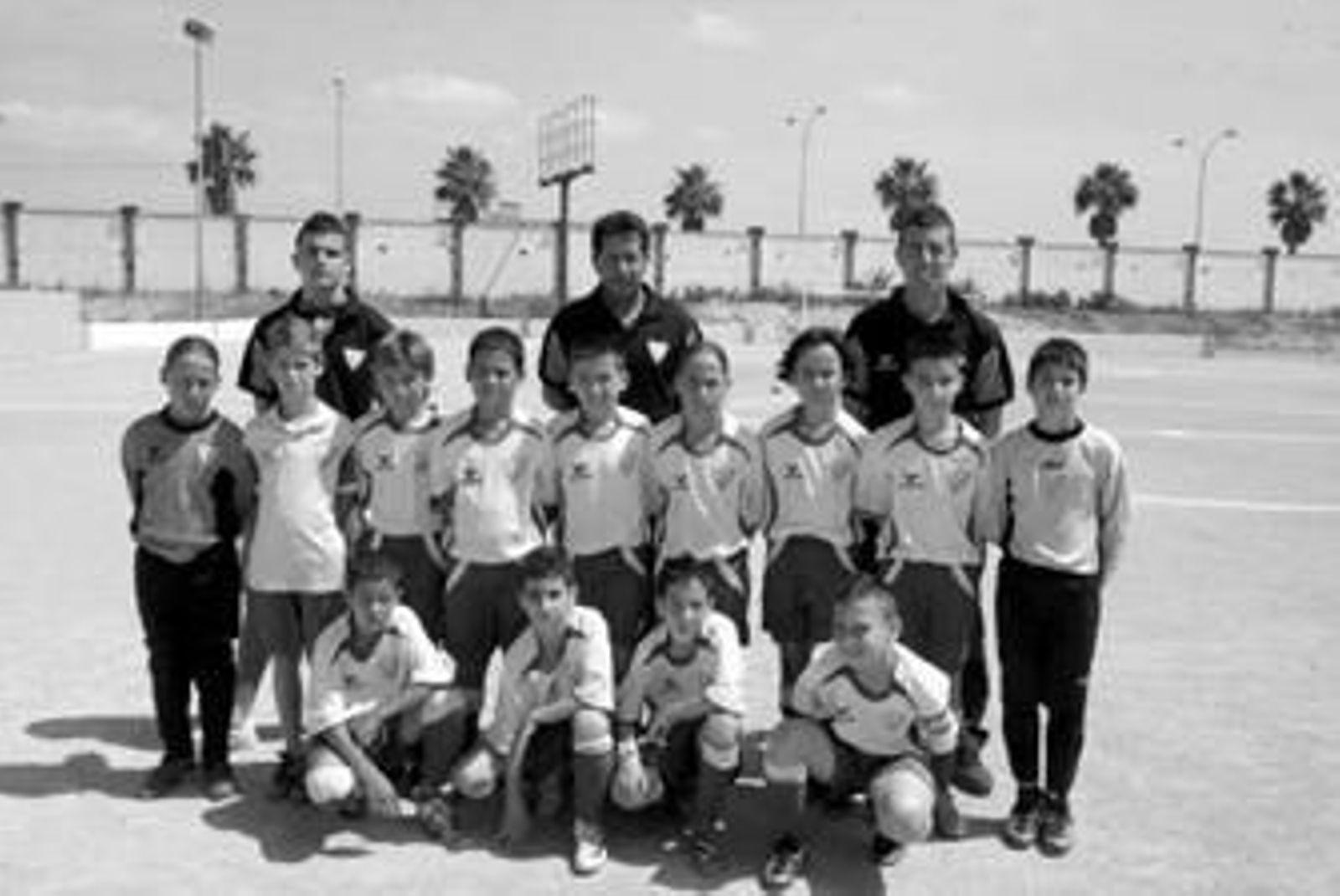 El benjamín zabalista forma antes del encuentro.