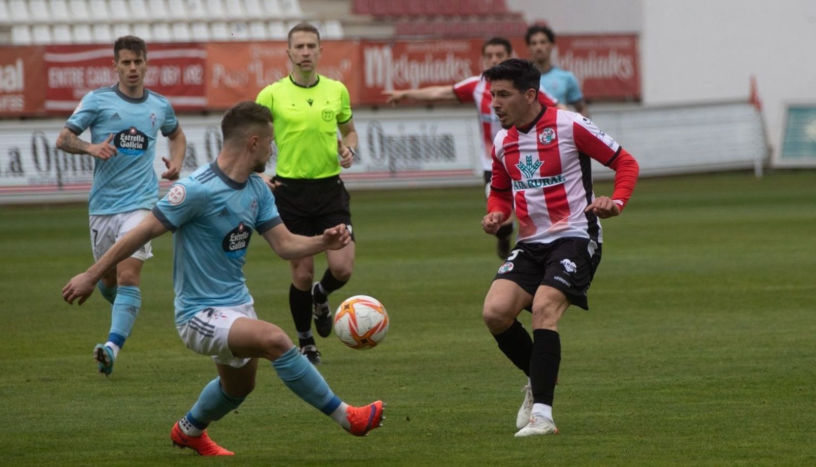 Dani Espejo, durante un partido con el Zamora de la temporada pasada.
