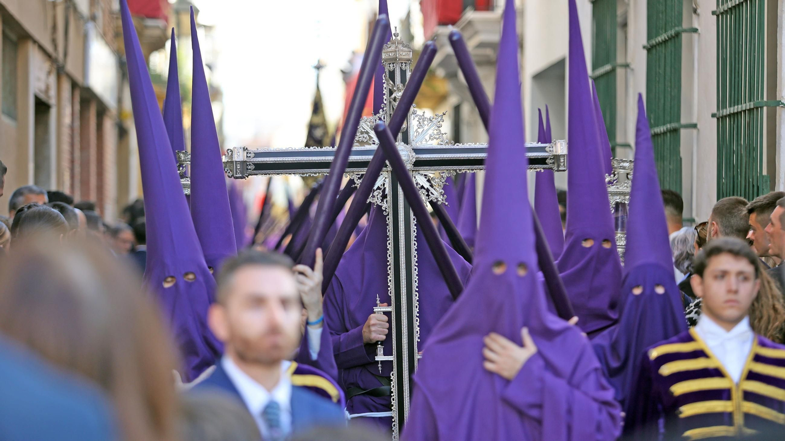 Imágenes de la Hermandad del Loreto en el Viernes Santo de Jerez 2025