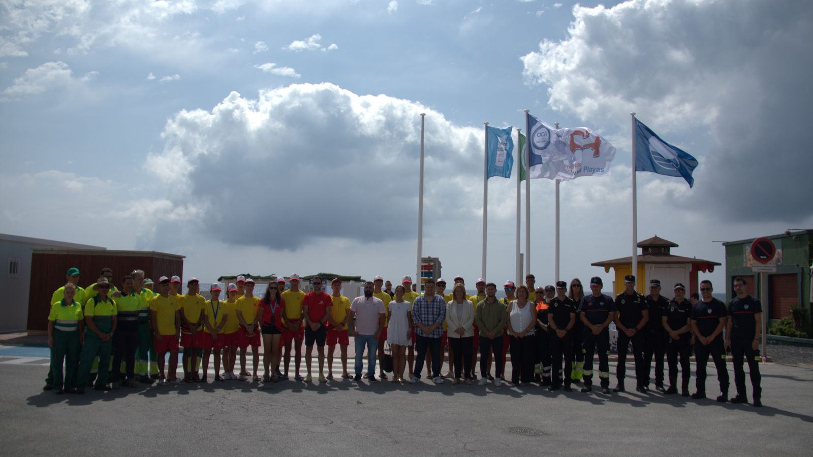 Durante la presentación del equipo humano que reforzará el servicio de playas