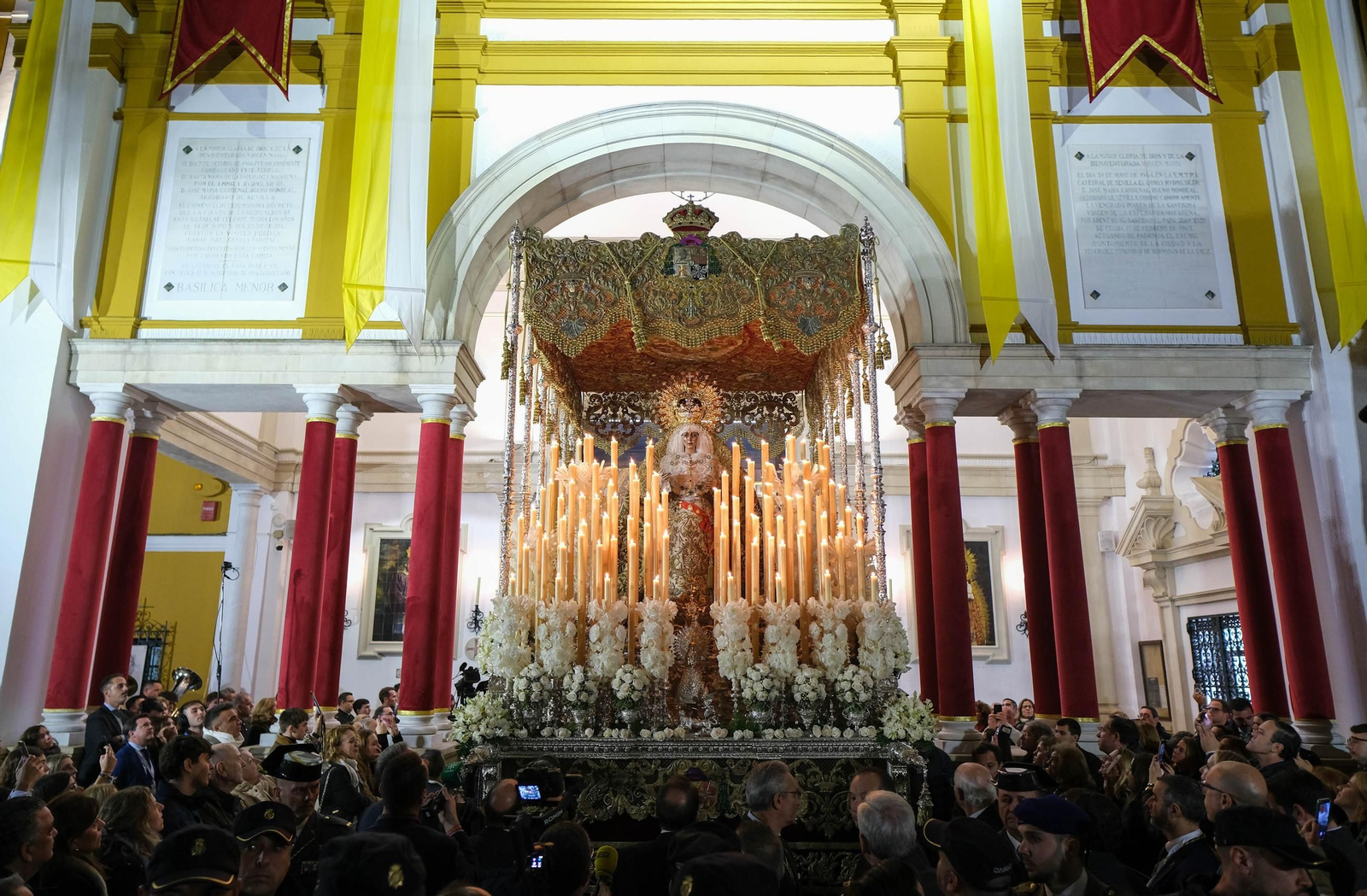 Imágenes del traslado de la Macarena a la Catedral