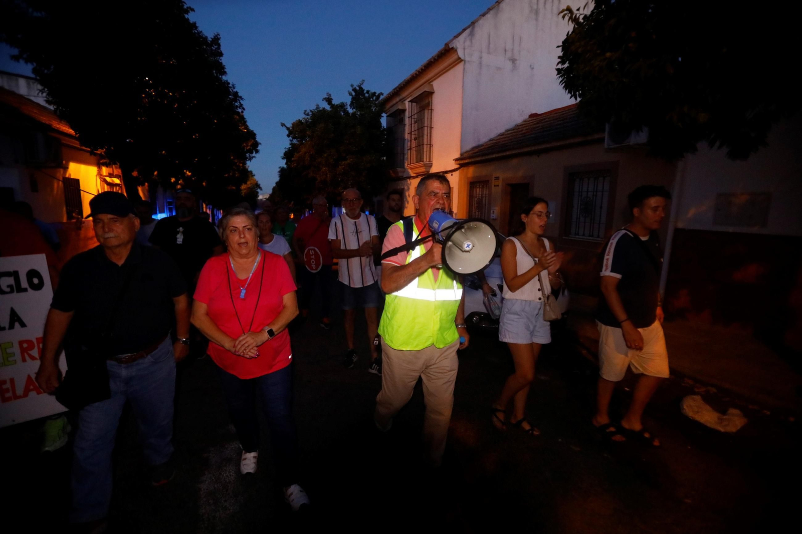 La manifestación de los vecinos del Distrito Sur de Córdoba, en imágenes