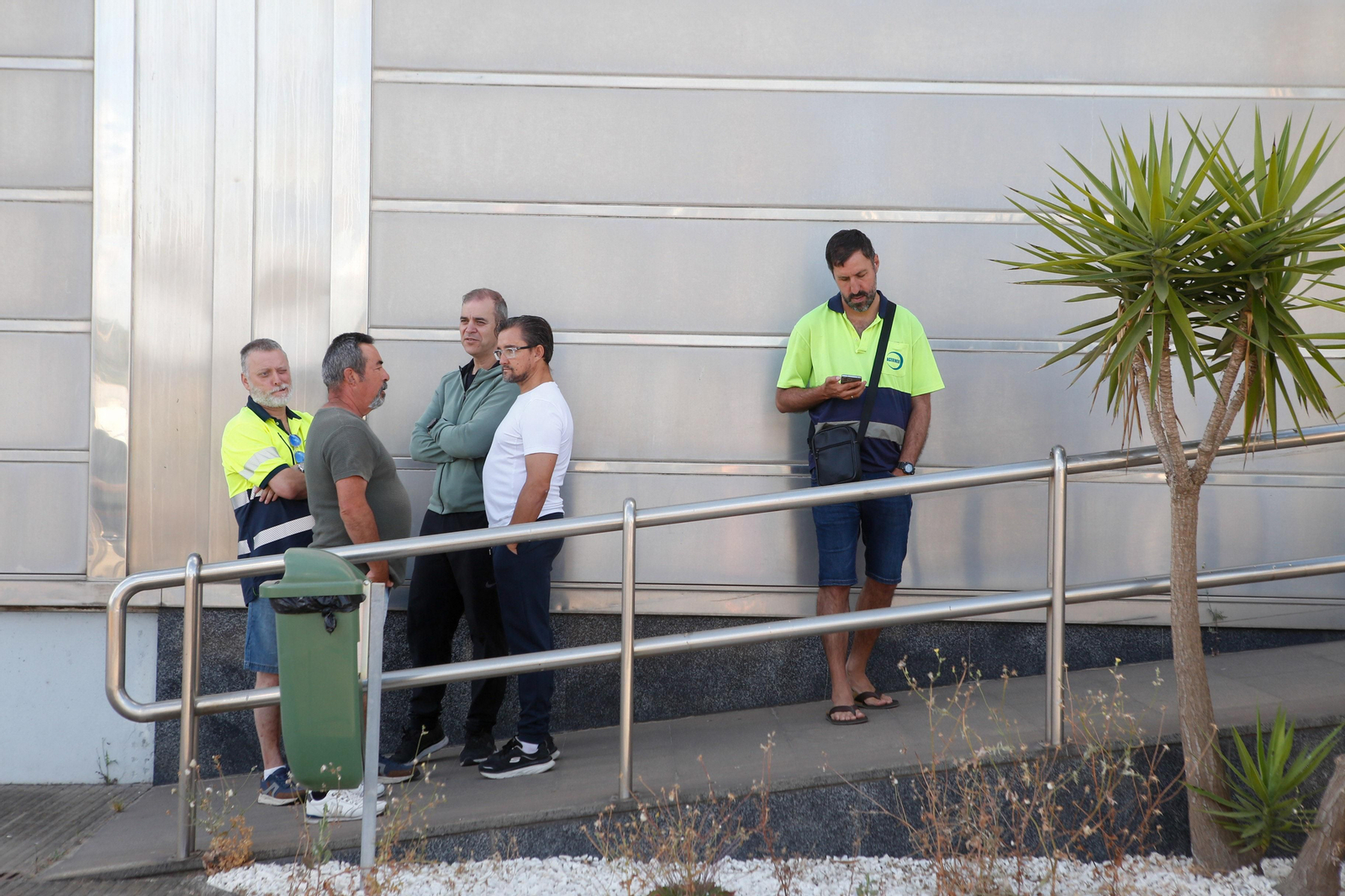 Votación de los trabajadores de Acerinox a la última propuesta presentada sobre el convenio, en imágenes