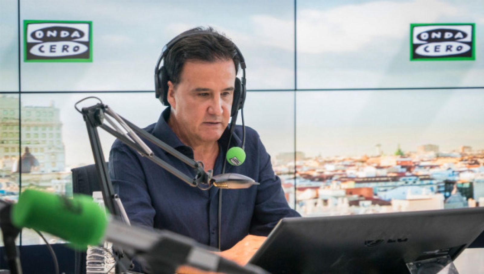 José Ramón de la Morena en los estudios de Onda Cero