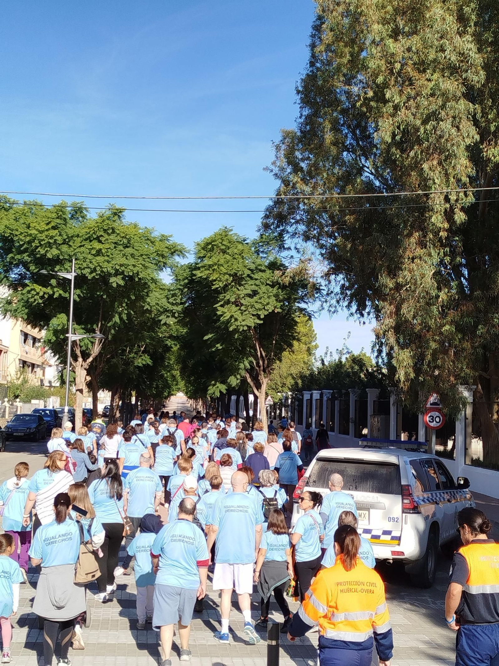 Huércal-Overa se lanza a la calle por la investigación contra el Alzéimer