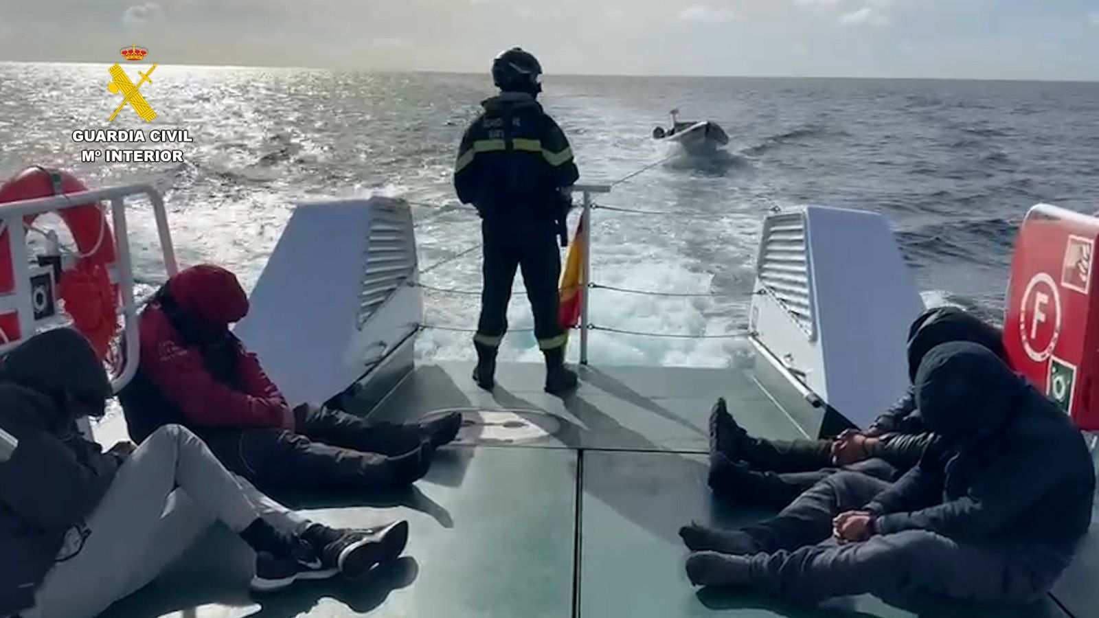 Los cuatro detenidos por 'petaqueo' el pasado 18 de diciembre en Huelva por la Guardia Civil