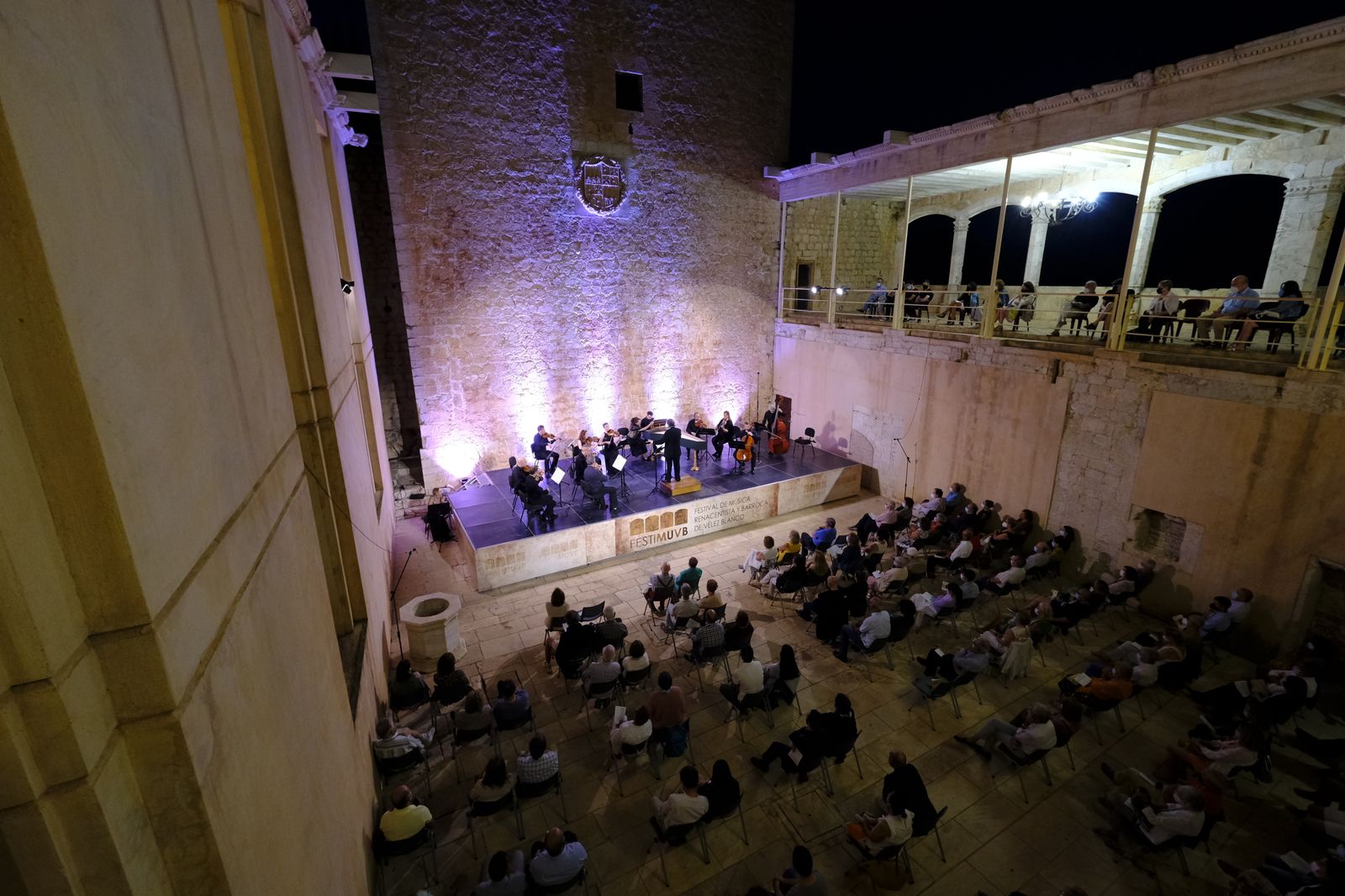 Fotogalería Orquesta de Cámara de San Petesburgo.Nidia Palacios, soprano. Festival de Música Renacentista y Barroca de Vélez Blanco.