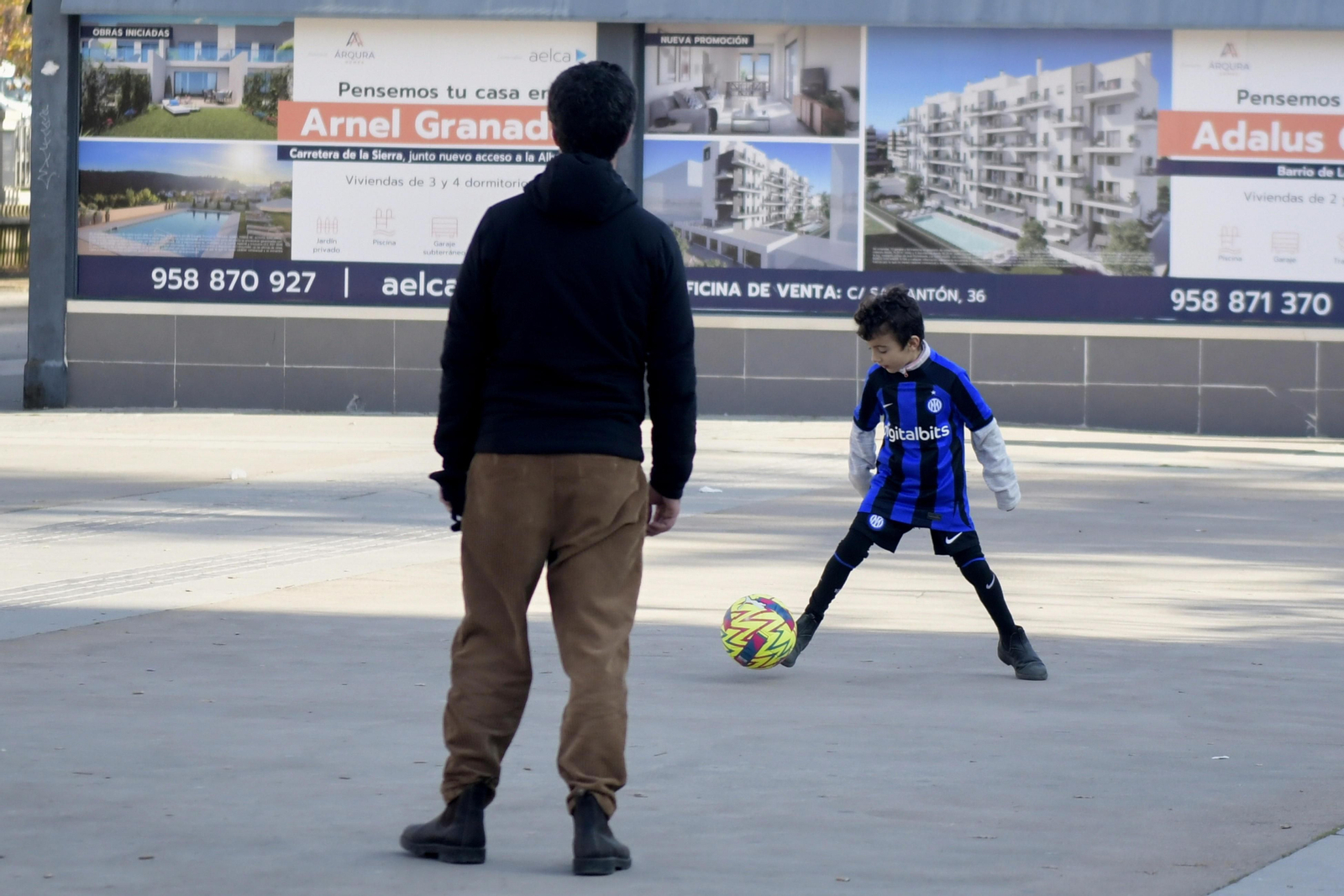 Así han sido los juegos de los niños de Granada con los regalos de los Reyes Magos