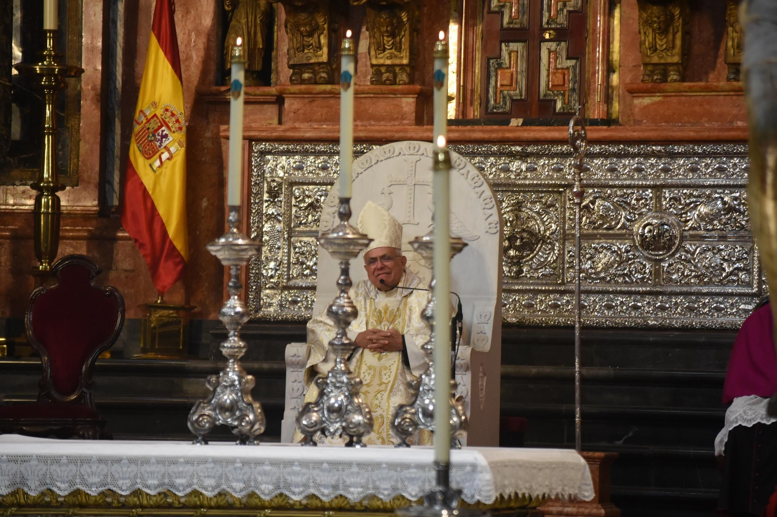La misa en la Catedral de Córdoba por el eterno descanso del papa Francisco